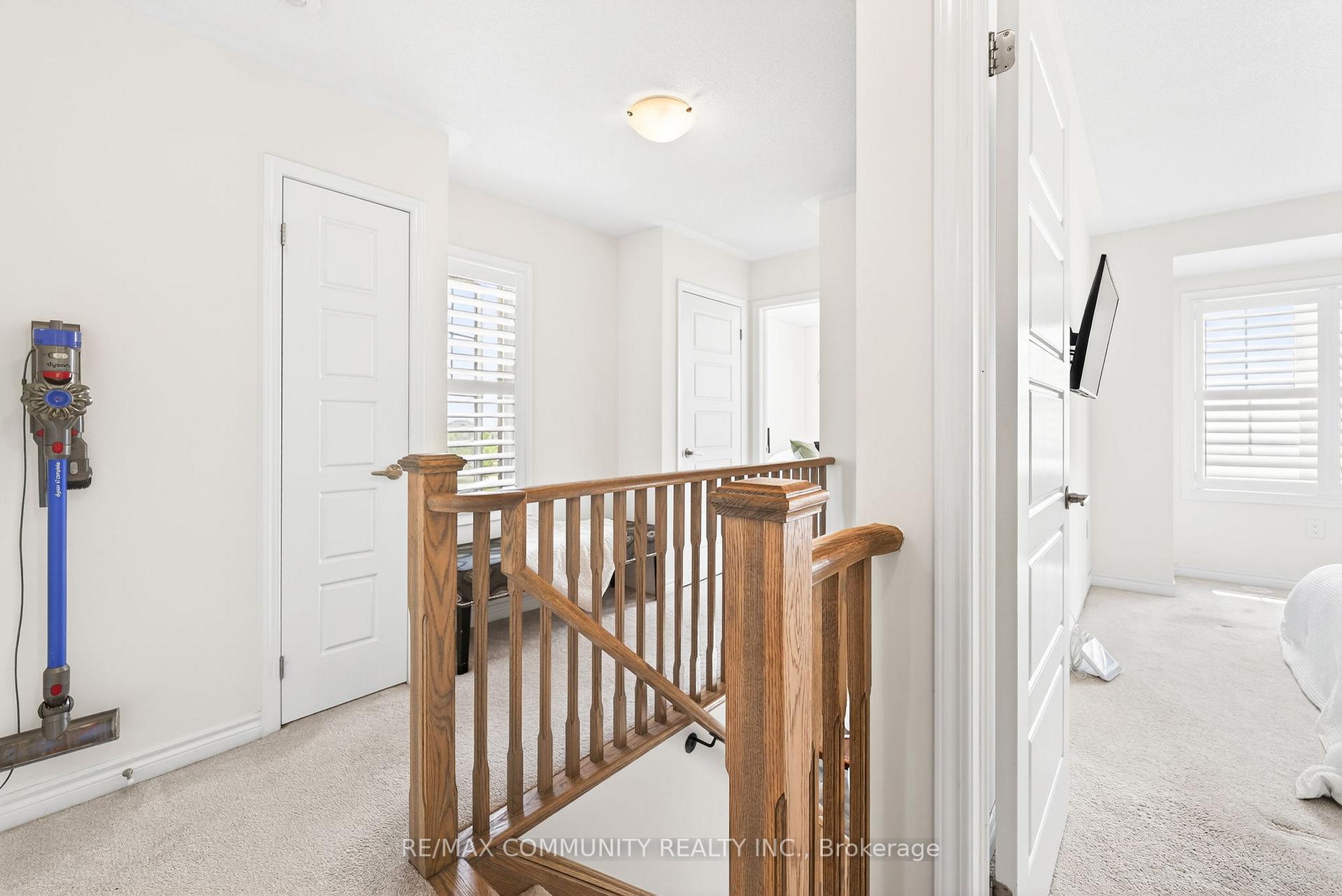 Photo 22 of 1040 Dragonfly Avenue, Pickering, Rural Pickering — HOMEH