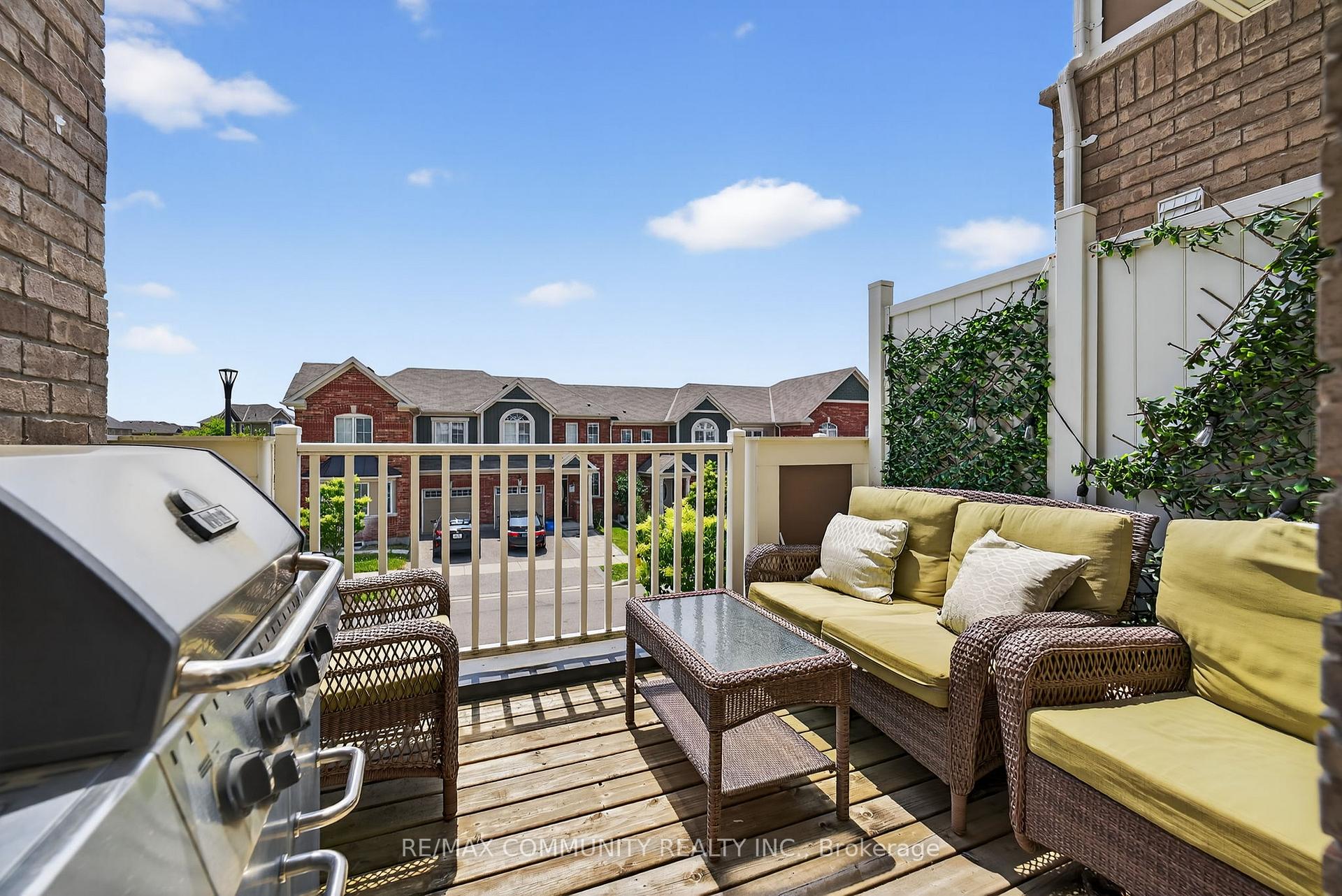 Photo 28 of 1040 Dragonfly Avenue, Pickering, Rural Pickering — HOMEH