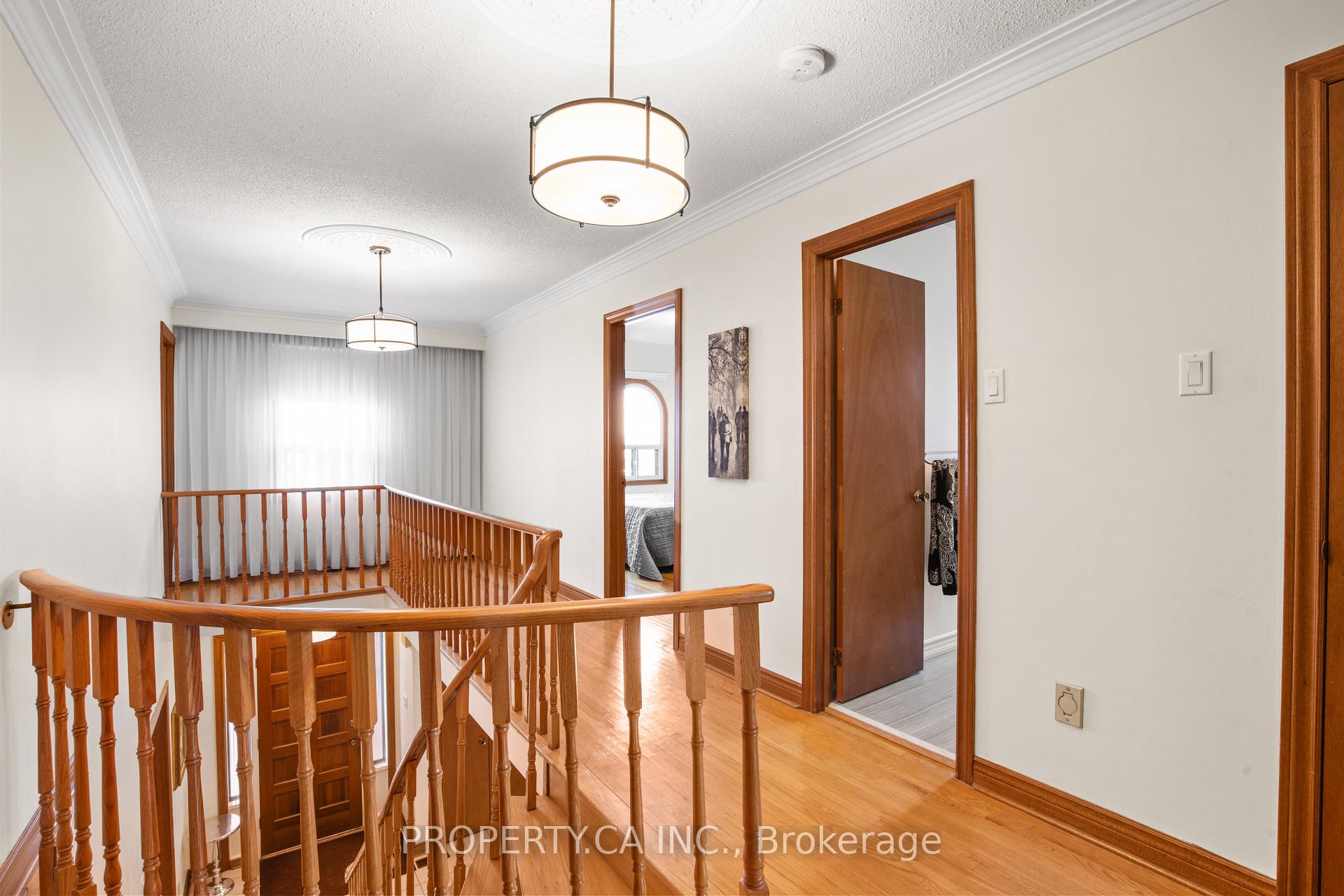 Photo 25 of 115 Forest Drive, Vaughan, West Woodbridge — HOMEH