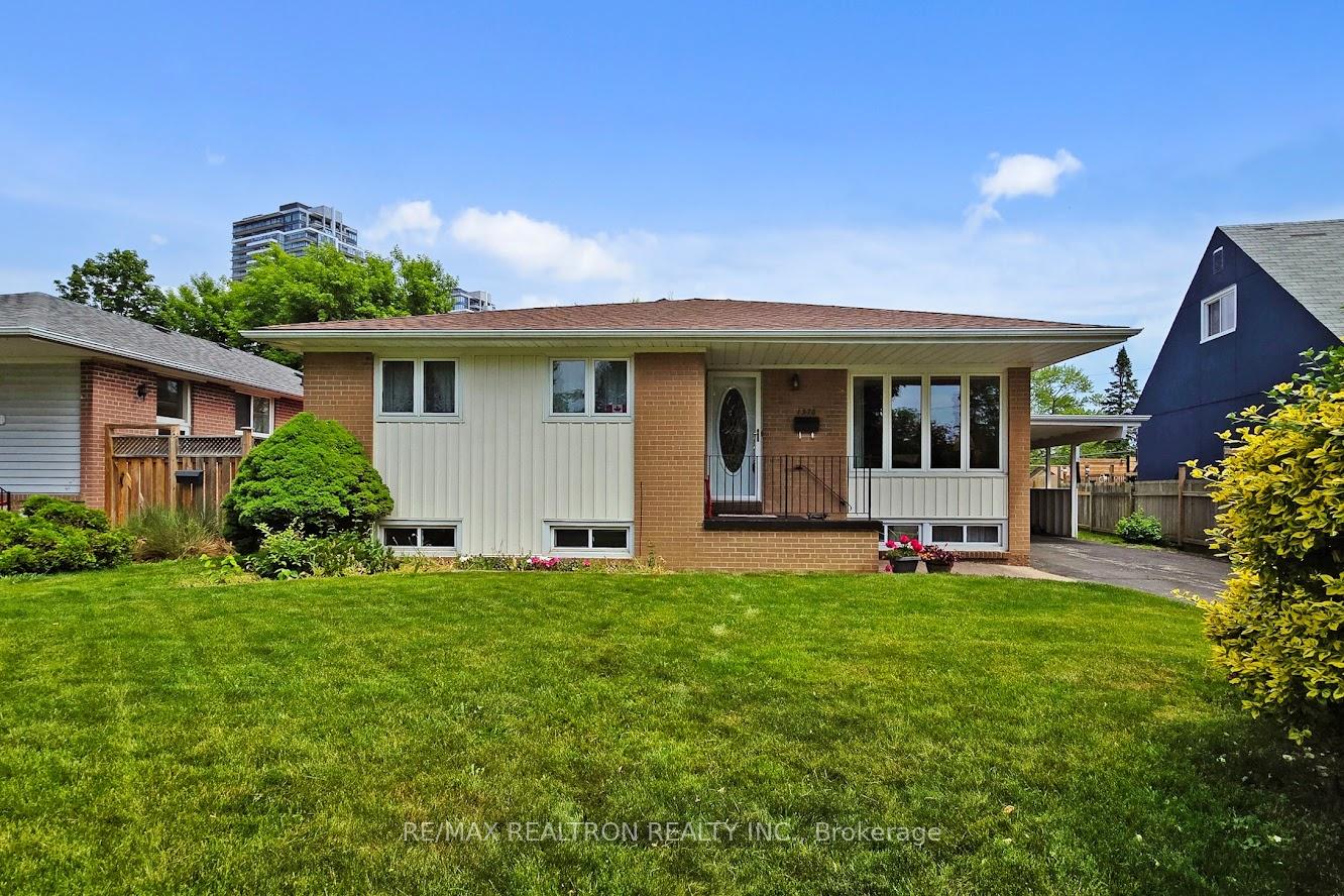 Photo 1 of 1378 Poprad Avenue, Pickering, Bay Ridges — HOMEH