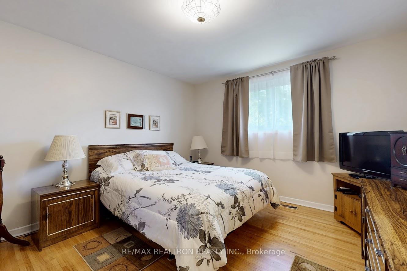 Photo 18 of 1378 Poprad Avenue, Pickering, Bay Ridges — HOMEH