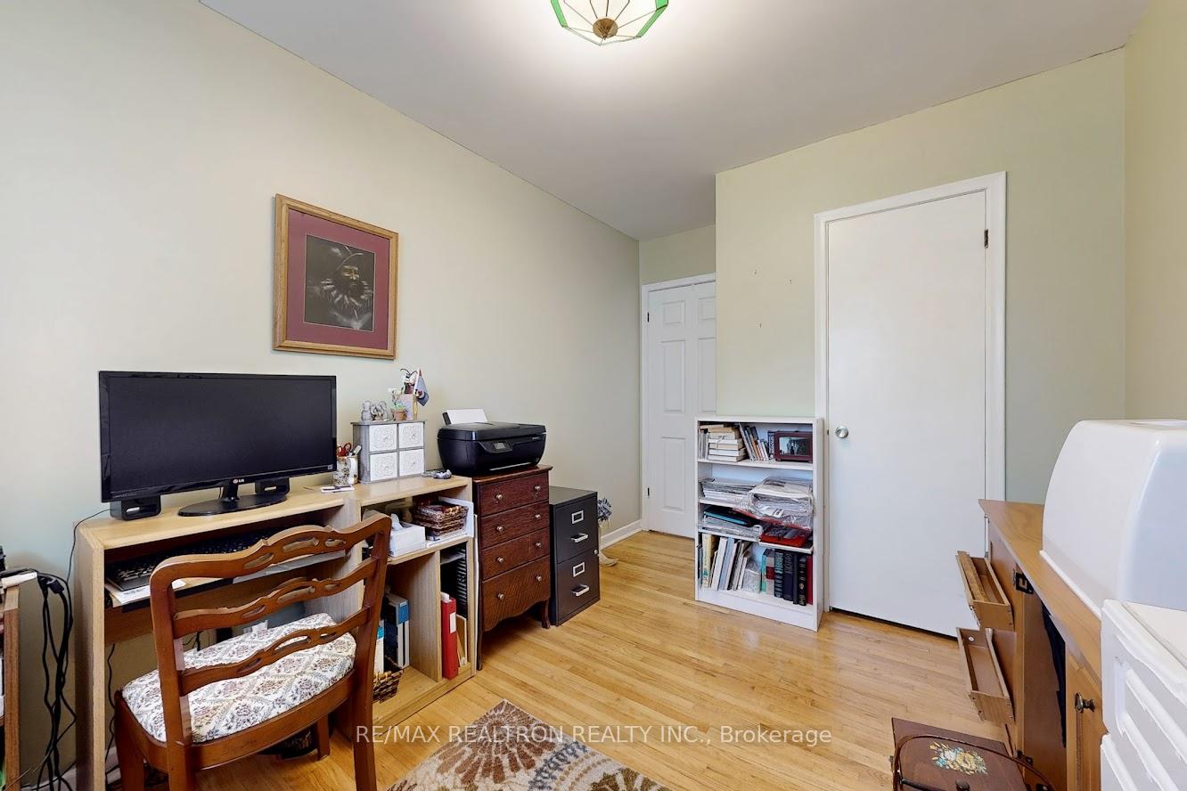 Photo 22 of 1378 Poprad Avenue, Pickering, Bay Ridges — HOMEH