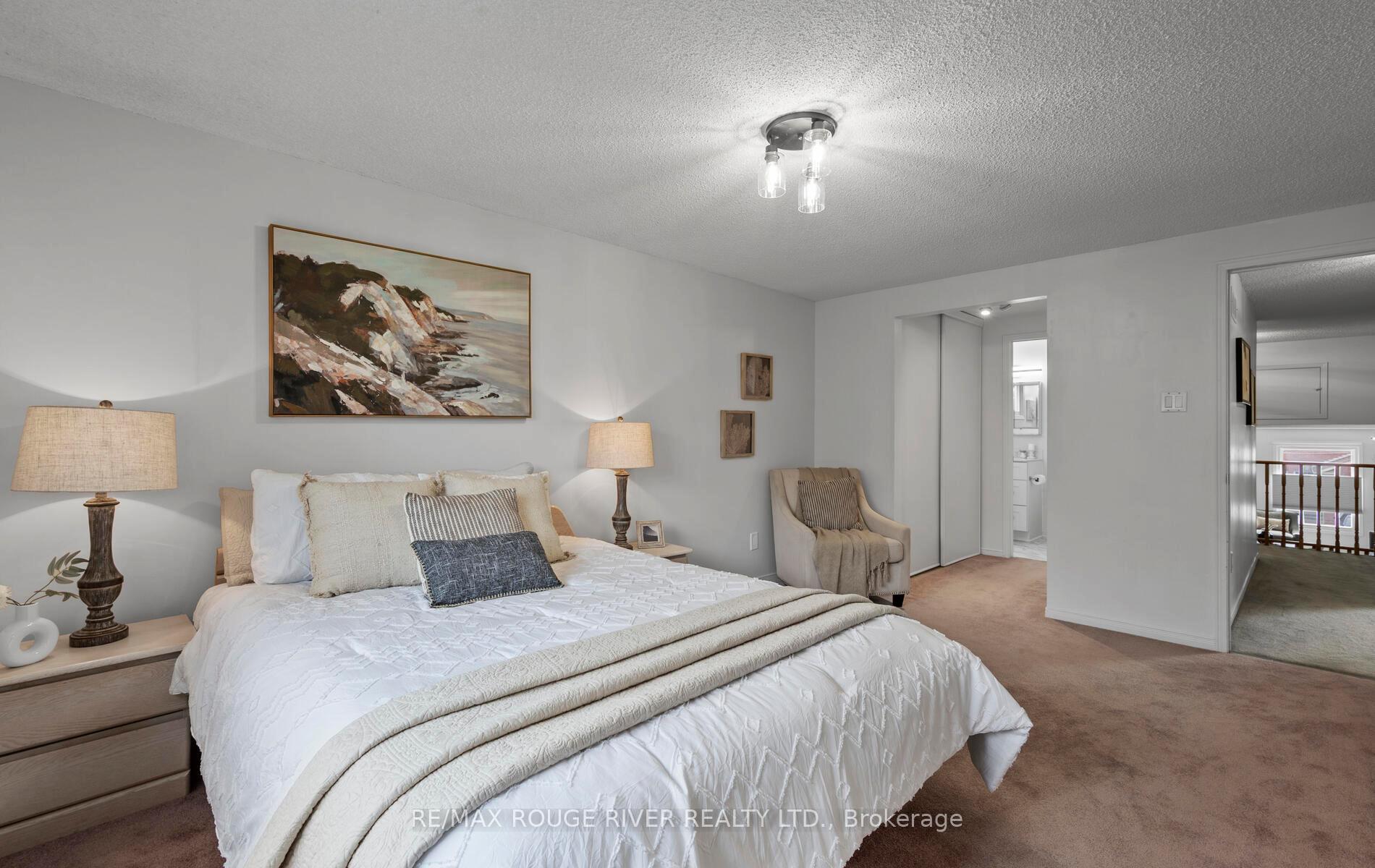 Photo 19 of 130 Mullen Dr, Ajax, Central West — HOMEH