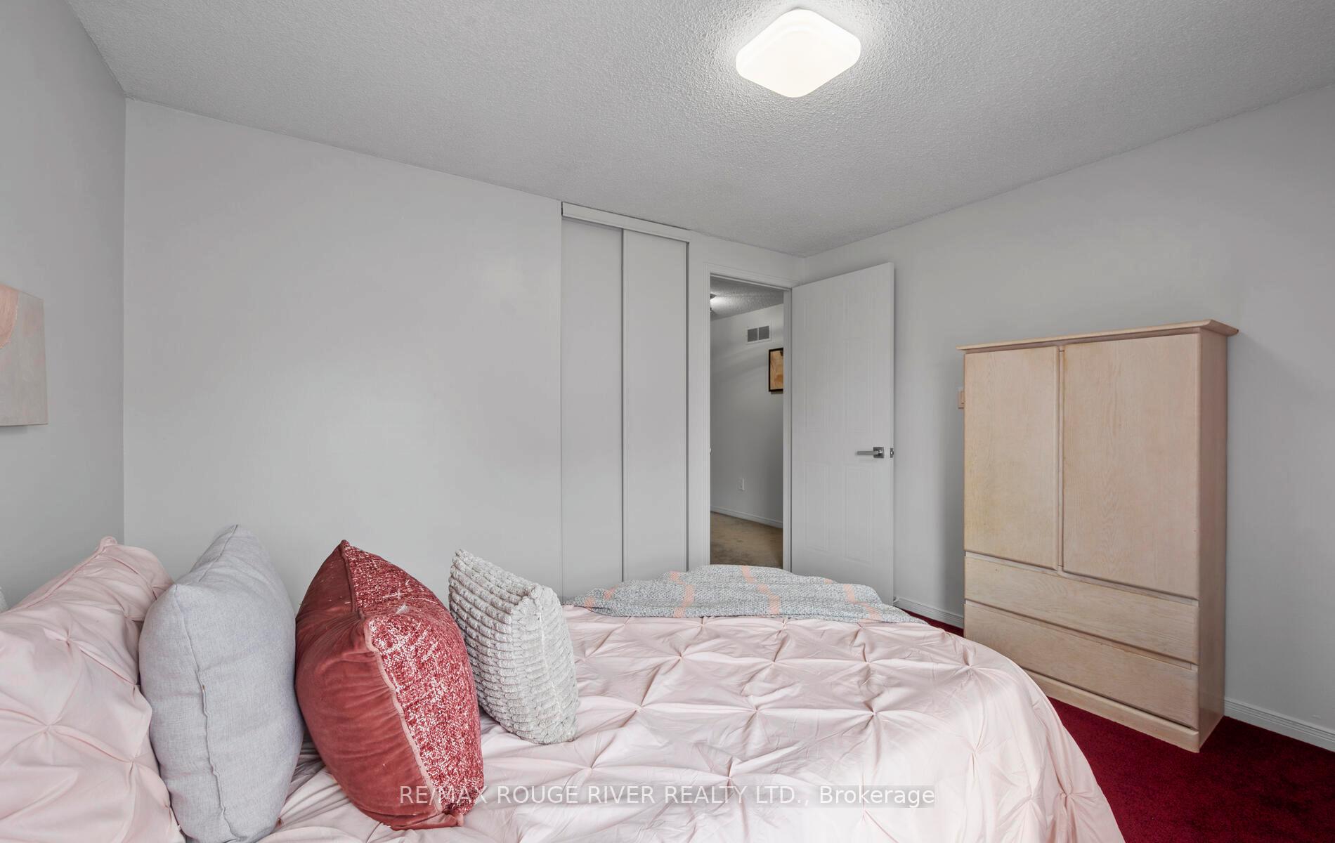 Photo 26 of 130 Mullen Dr, Ajax, Central West — HOMEH