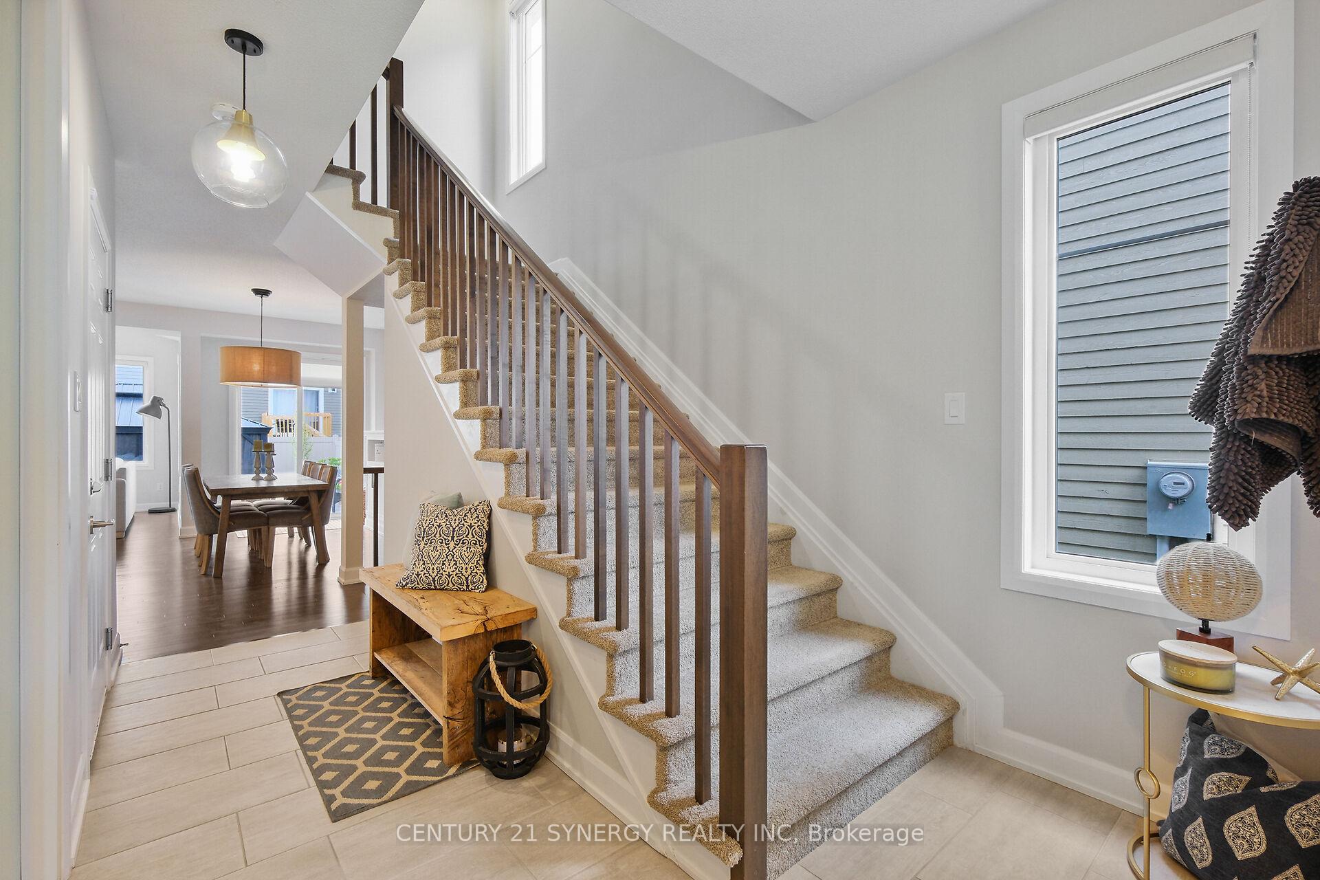 Photo 9 of 56 Hackamore Crescent, Ottawa, Goulbourn Twp From Franktown Rd/South To Rideau — HOMEH
