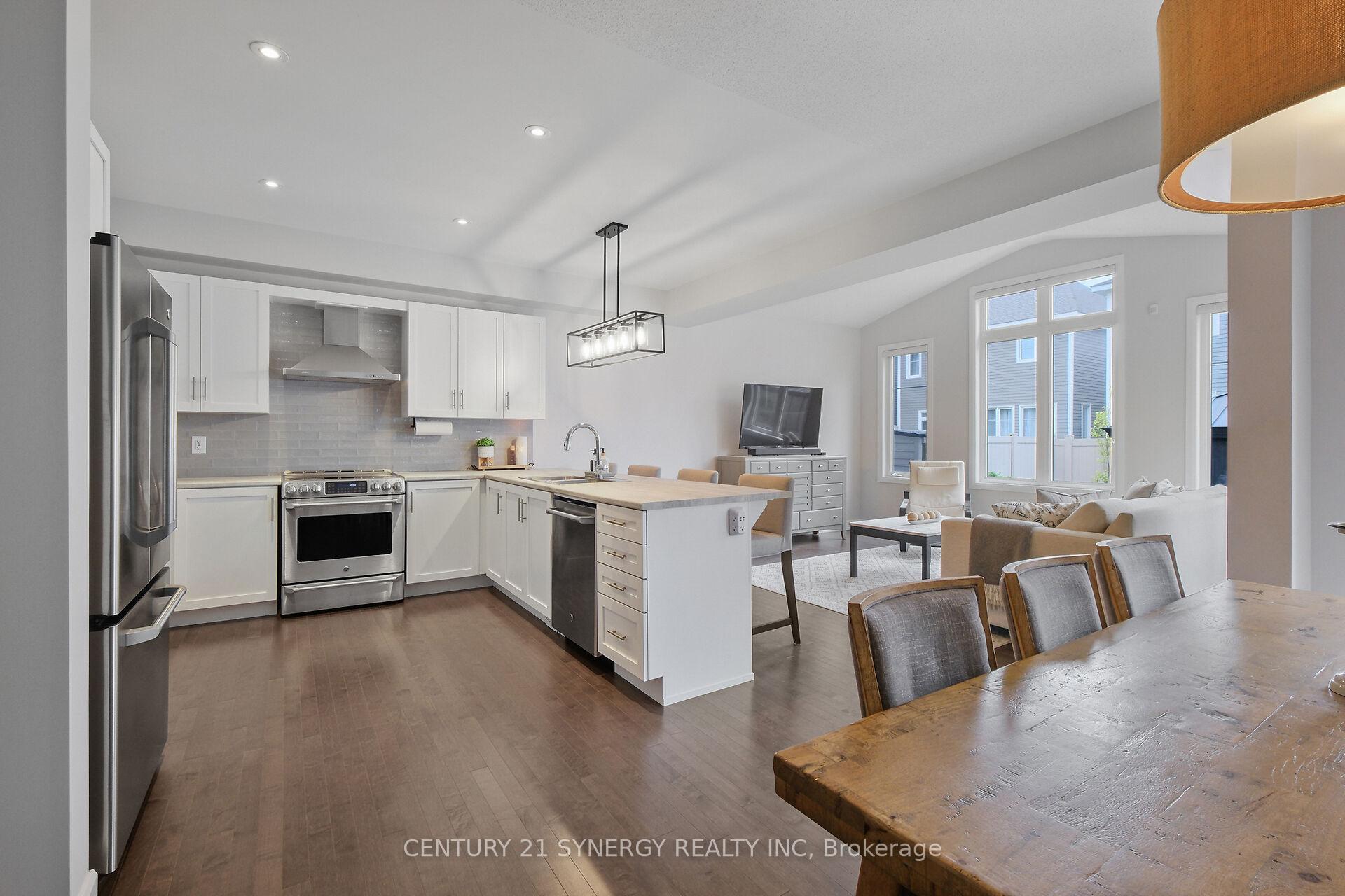 Photo 10 of 56 Hackamore Crescent, Ottawa, Goulbourn Twp From Franktown Rd/South To Rideau — HOMEH