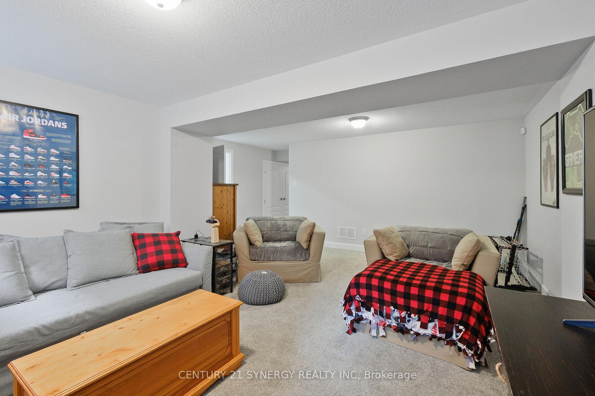 Photo 38 of 56 Hackamore Crescent, Ottawa, Goulbourn Twp From Franktown Rd/South To Rideau — HOMEH