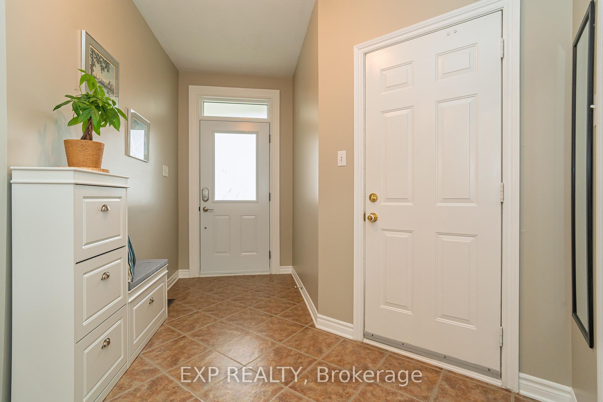 Photo 2 of 65 Friendly Crescent, Ottawa, Stittsville (South) — HOMEH