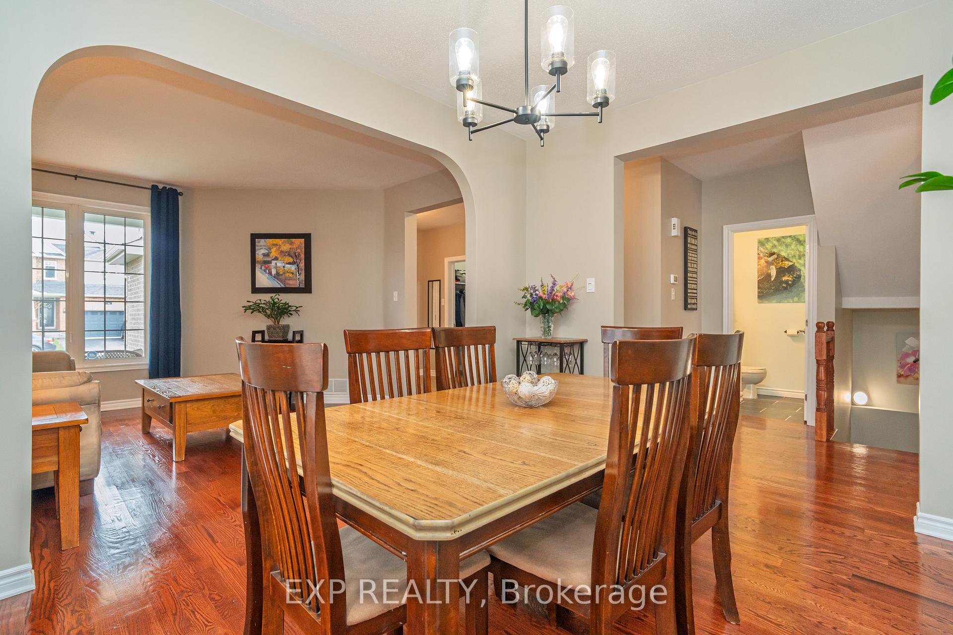 Photo 7 of 65 Friendly Crescent, Ottawa, Stittsville (South) — HOMEH