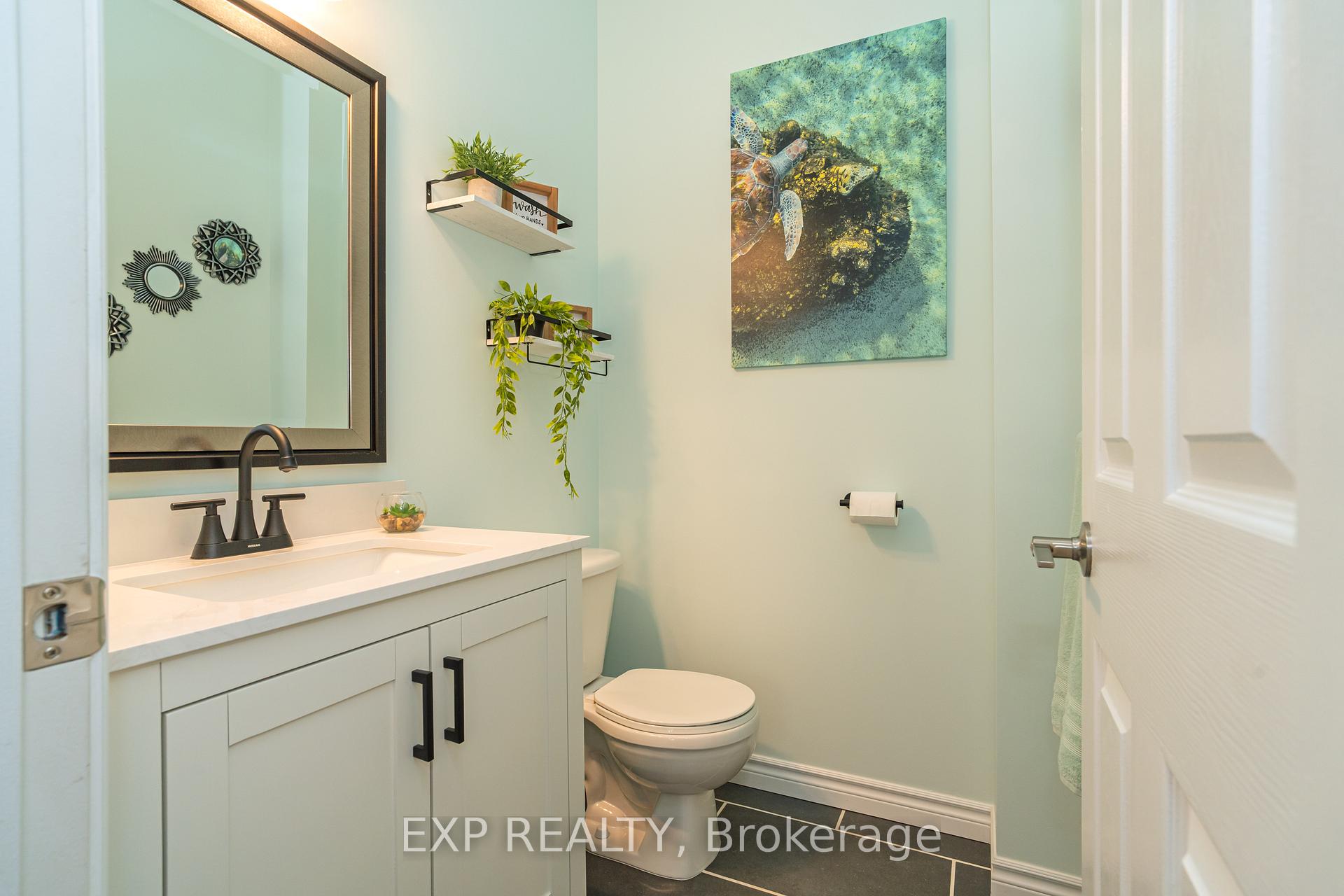 Photo 5 of 65 Friendly Crescent, Ottawa, Stittsville (South) — HOMEH