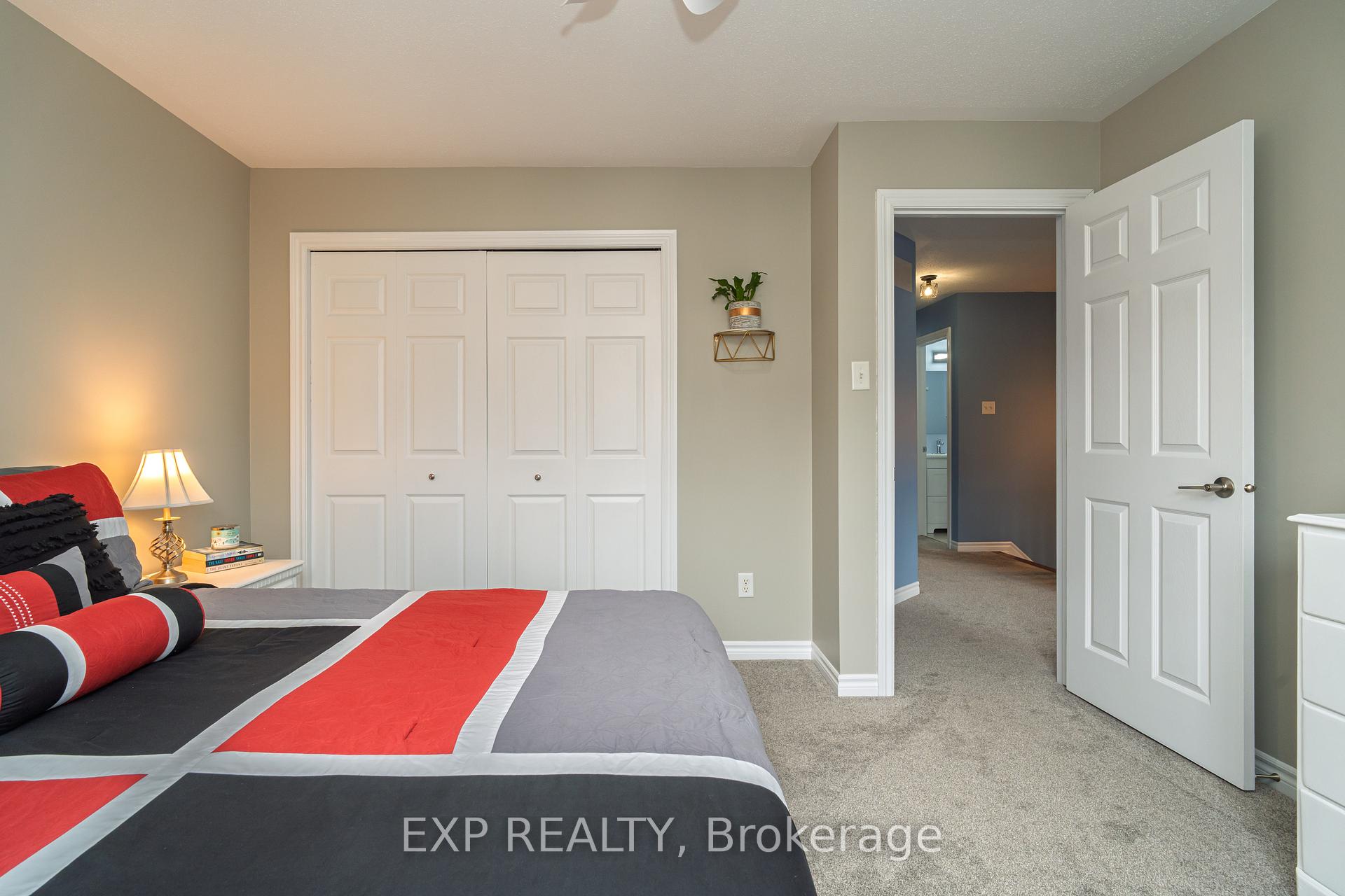 Photo 17 of 65 Friendly Crescent, Ottawa, Stittsville (South) — HOMEH