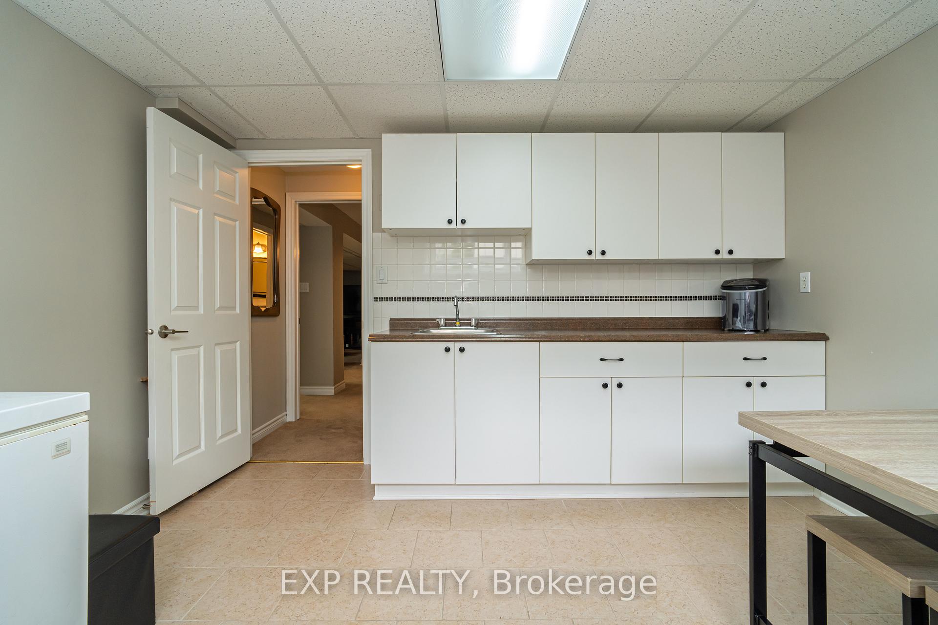 Photo 29 of 65 Friendly Crescent, Ottawa, Stittsville (South) — HOMEH