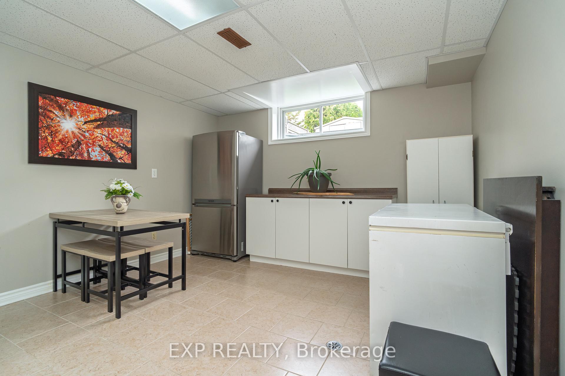 Photo 27 of 65 Friendly Crescent, Ottawa, Stittsville (South) — HOMEH