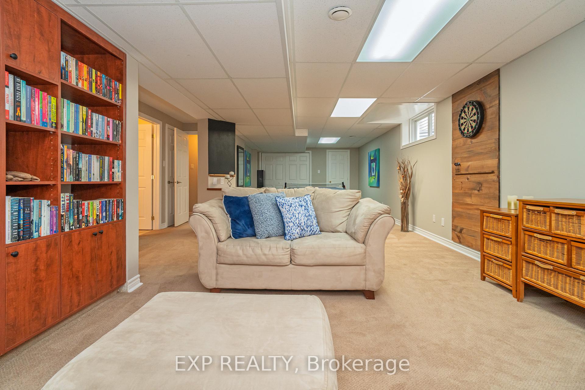 Photo 30 of 65 Friendly Crescent, Ottawa, Stittsville (South) — HOMEH