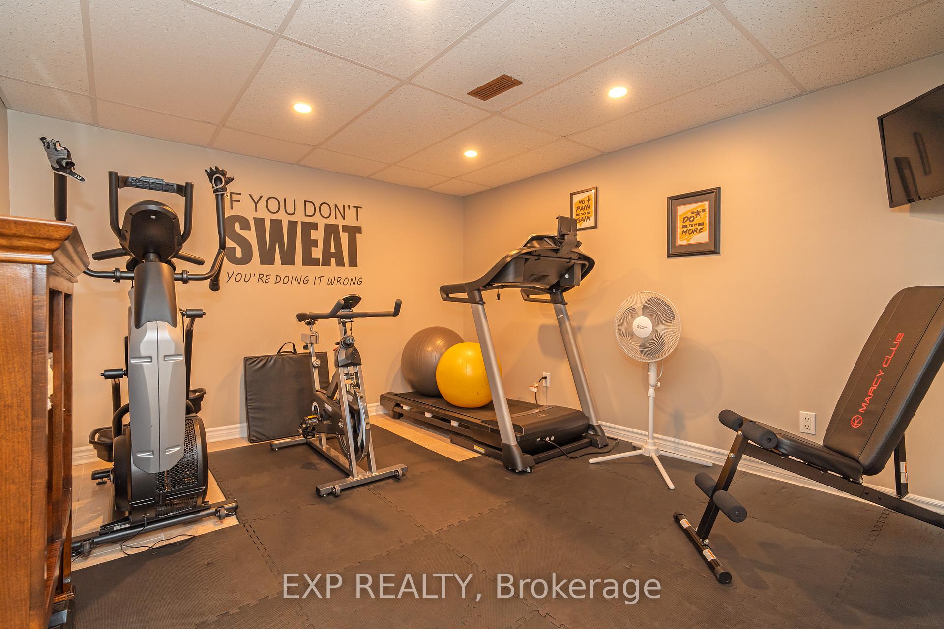Photo 37 of 65 Friendly Crescent, Ottawa, Stittsville (South) — HOMEH