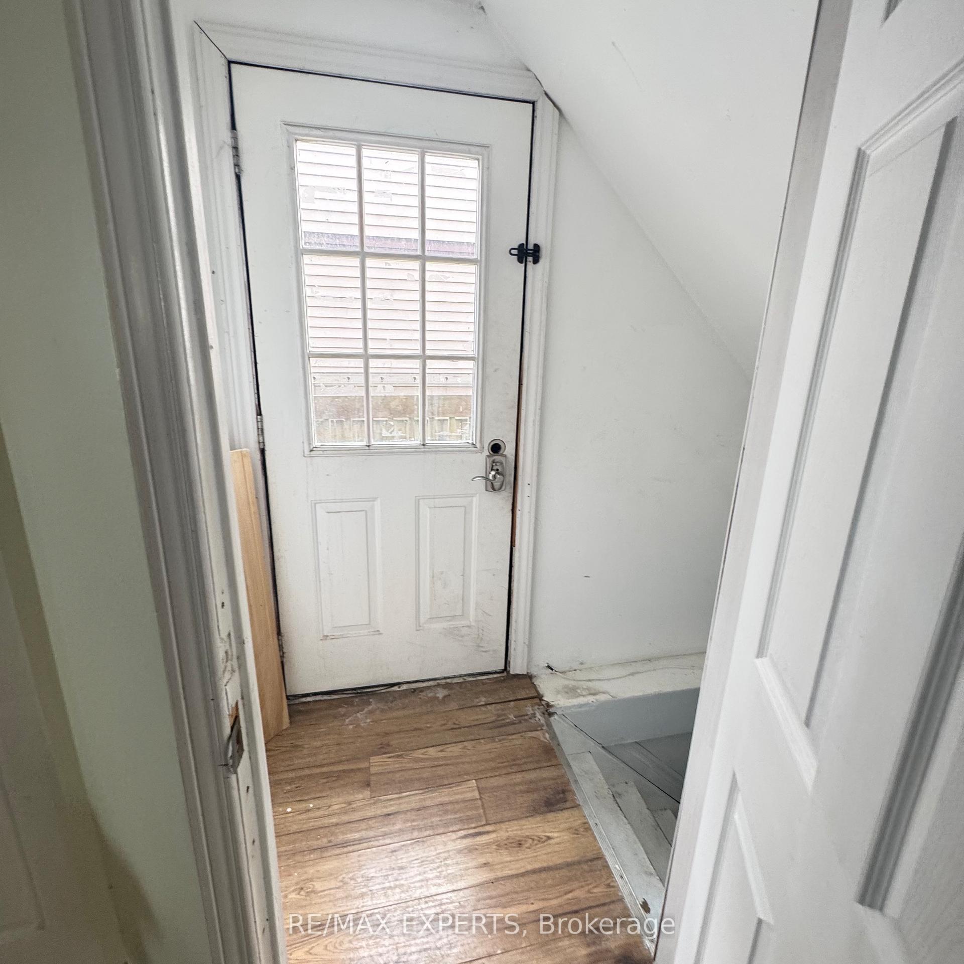Photo 7 of 25 Argyle Road, Barrie, Sunnidale — HOMEH