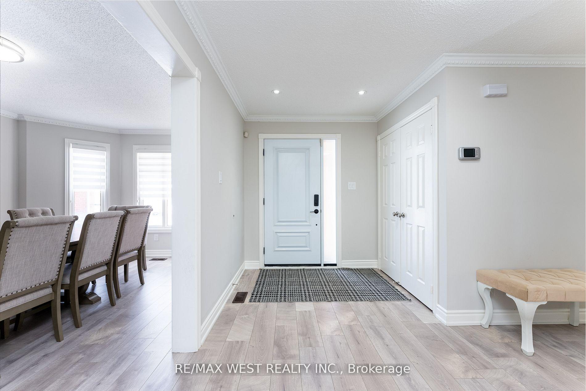 Photo 6 of 37 Whitbread Avenue, Caledon, Bolton East — HOMEH