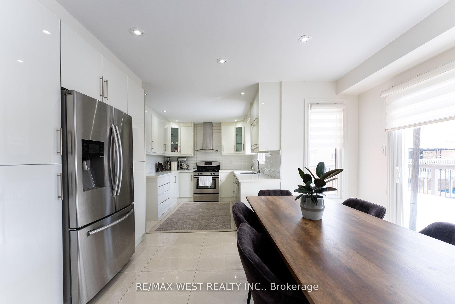 Photo 11 of 37 Whitbread Avenue, Caledon, Bolton East — HOMEH