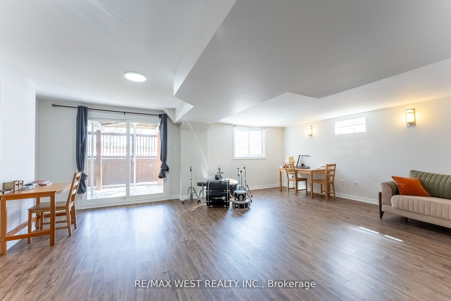 Photo 31 of 37 Whitbread Avenue, Caledon, Bolton East — HOMEH