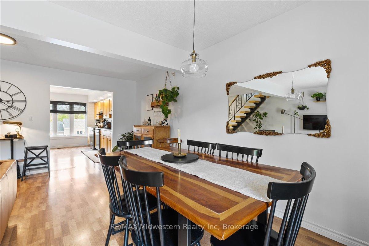 Photo 7 of 759 York Avenue N, North Perth, Listowel — HOMEH