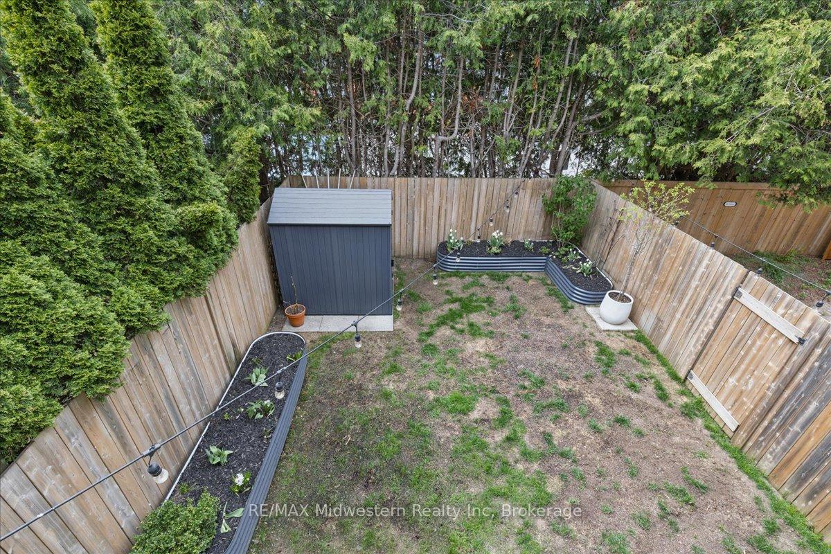 Photo 30 of 759 York Avenue N, North Perth, Listowel — HOMEH