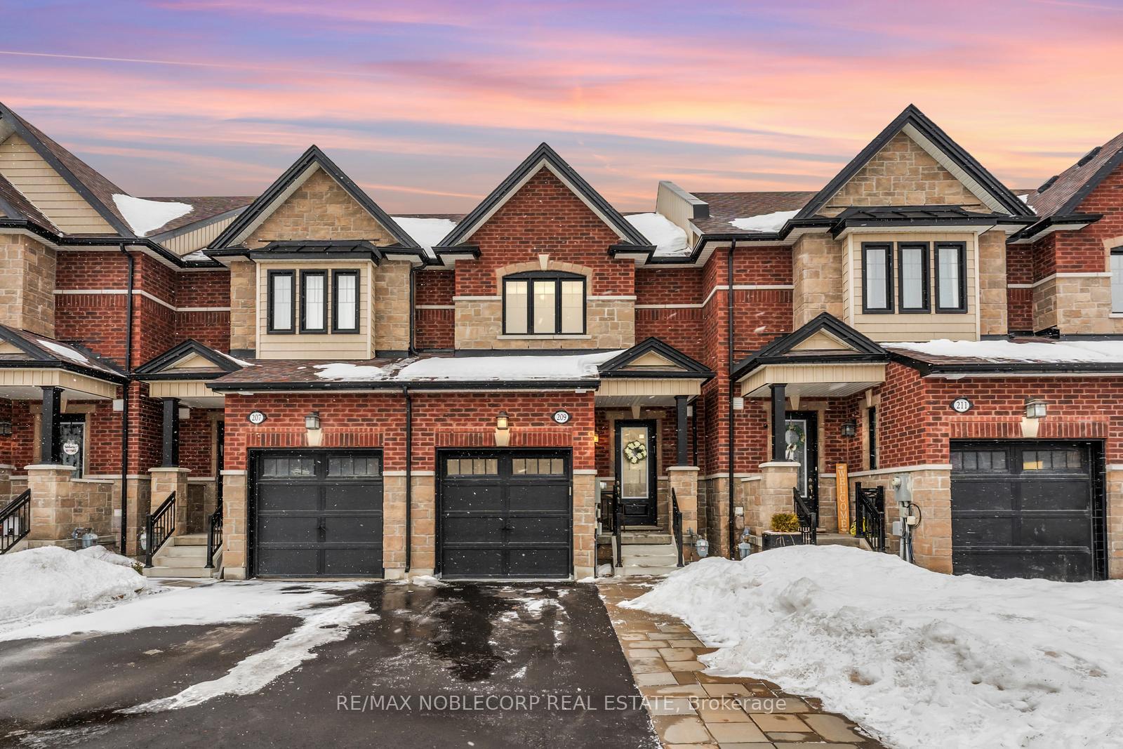 Photo 1 of 209 Walker Boulevard, New Tecumseth, Alliston — HOMEH