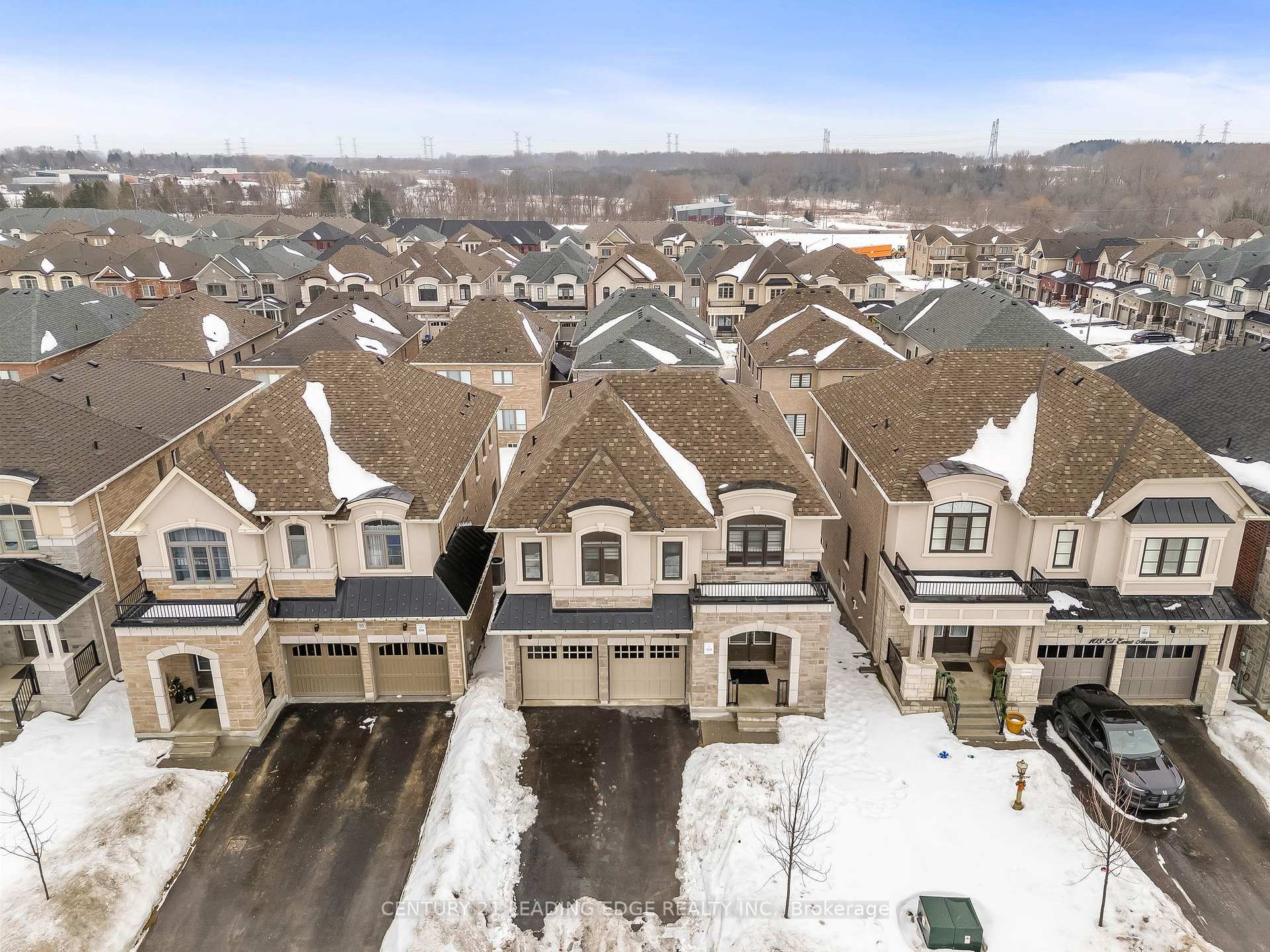 Photo 19 of 99 Ed Ewert Avenue, Clarington, Newcastle — HOMEH