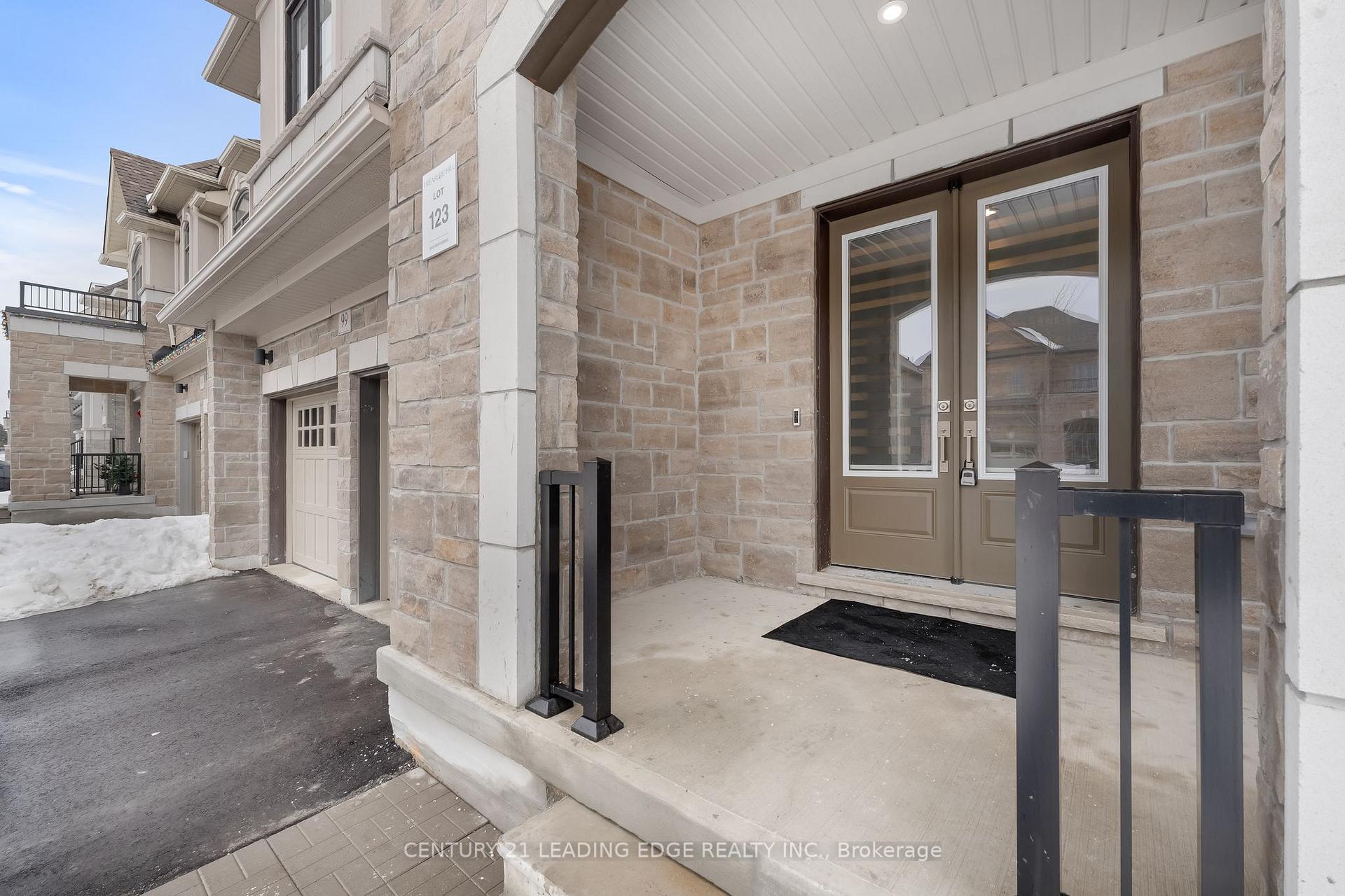 Photo 5 of 99 Ed Ewert Avenue, Clarington, Newcastle — HOMEH