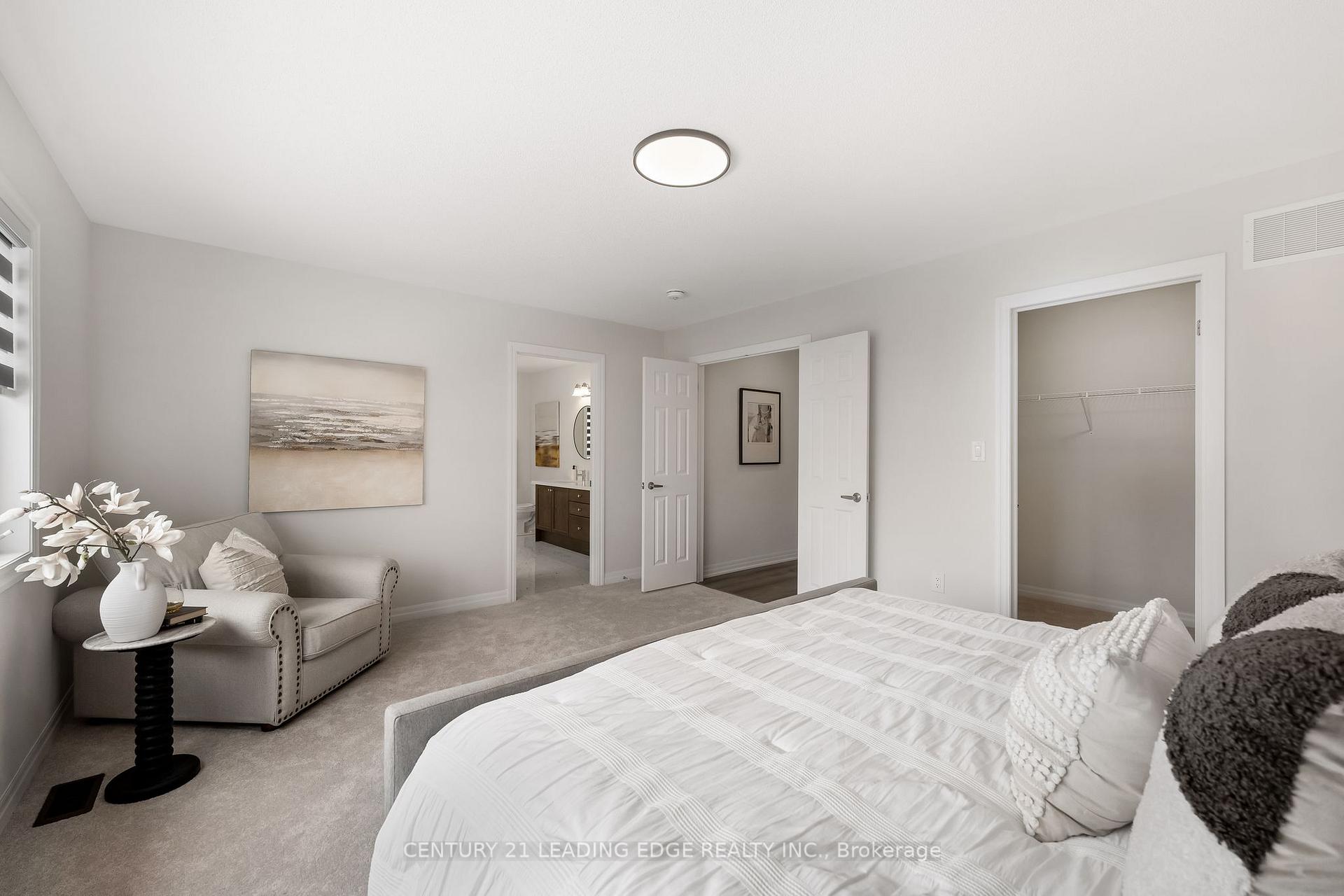 Photo 10 of 99 Ed Ewert Avenue, Clarington, Newcastle — HOMEH