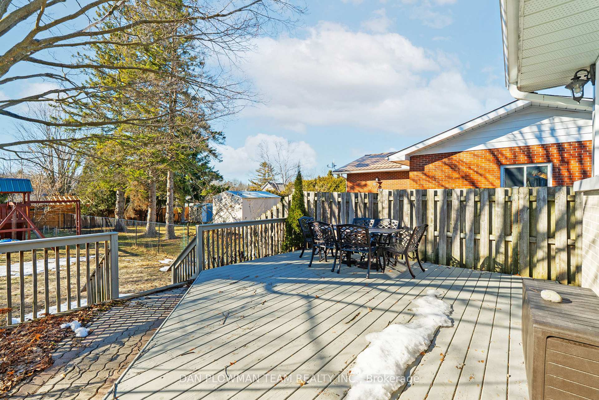 Photo 49 of 94 Union Avenue, Scugog, Port Perry — HOMEH