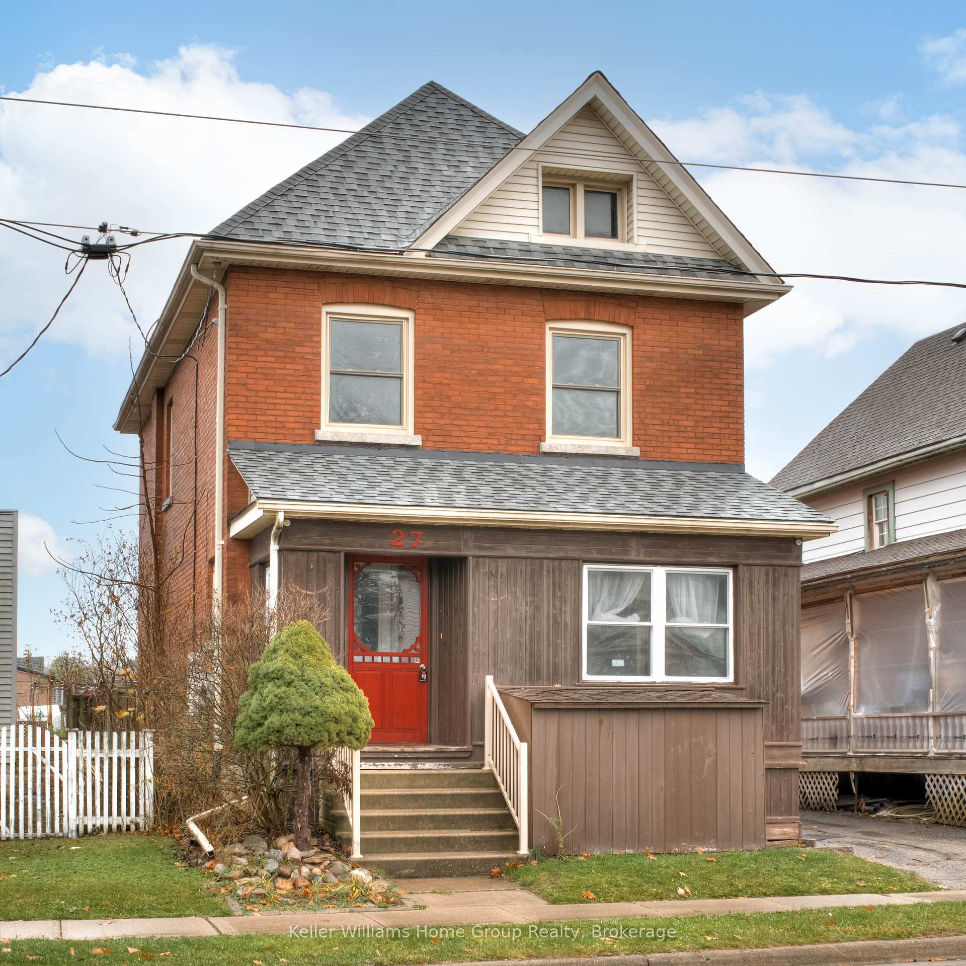 Photo 3 of 27 Hiawatha Street, St. Thomas — HOMEH