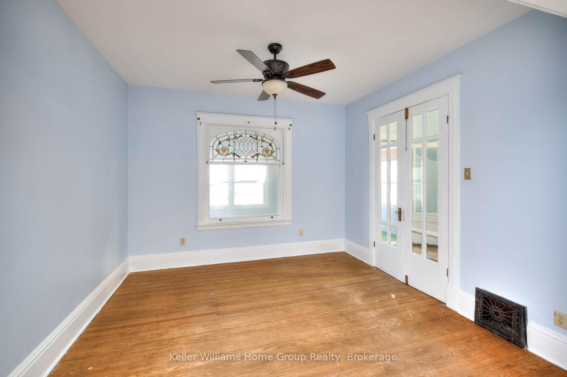 Photo 7 of 27 Hiawatha Street, St. Thomas — HOMEH