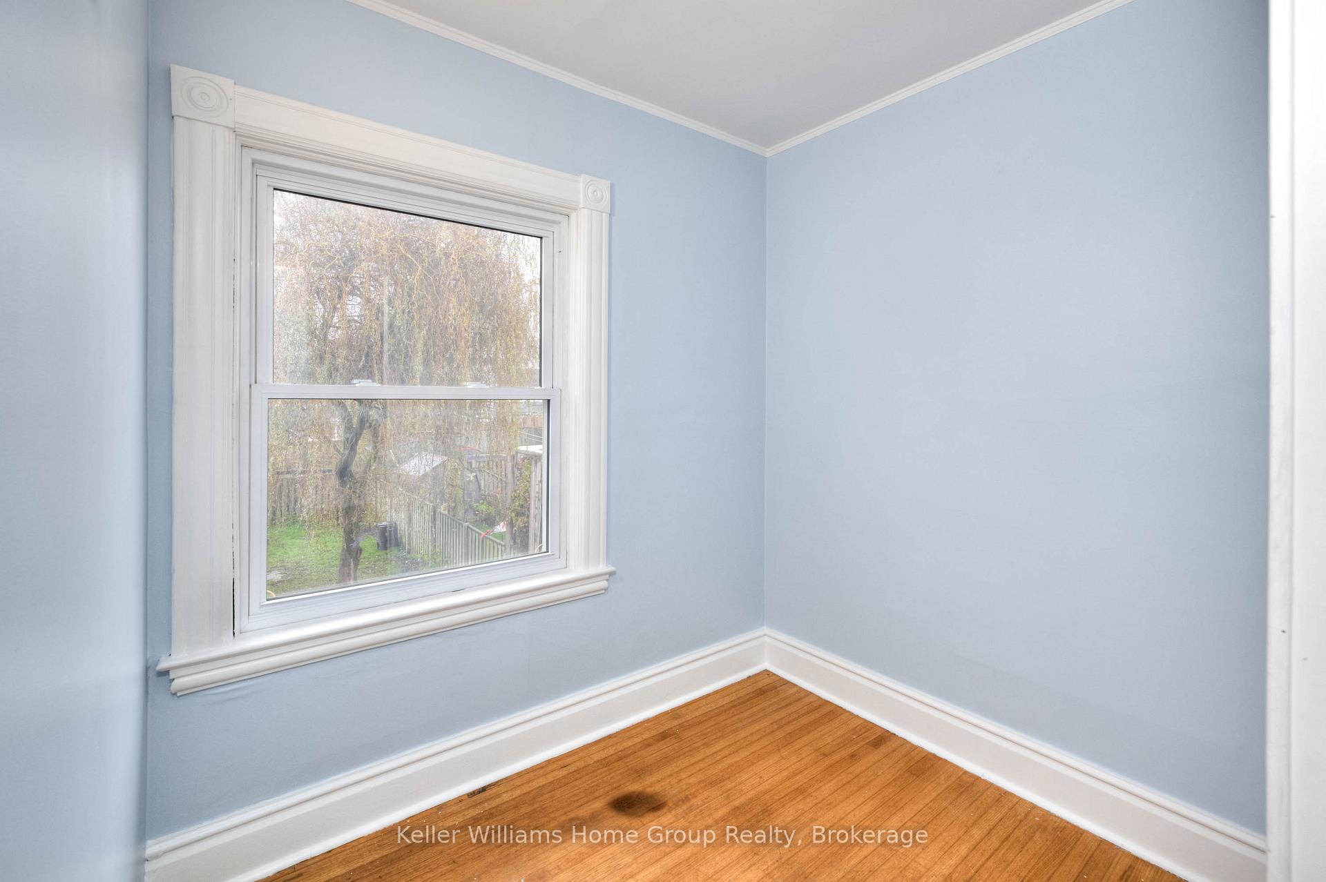 Photo 24 of 27 Hiawatha Street, St. Thomas — HOMEH