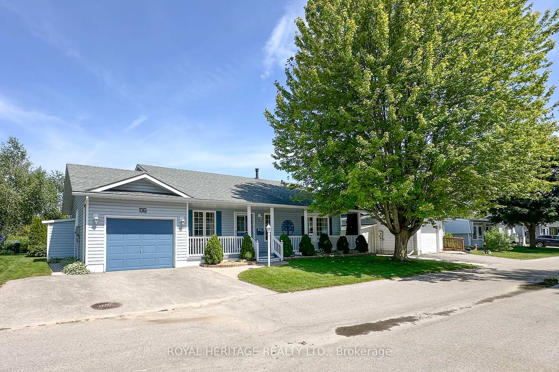 Photo 8 of 17 Fairway Drive, Clarington, Newcastle — HOMEH