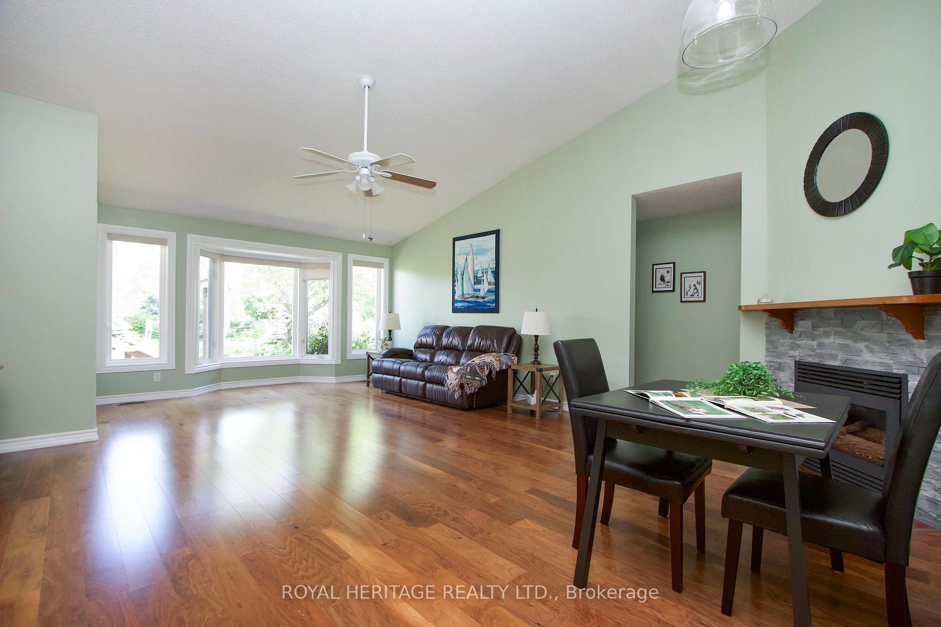 Photo 36 of 17 Fairway Drive, Clarington, Newcastle — HOMEH