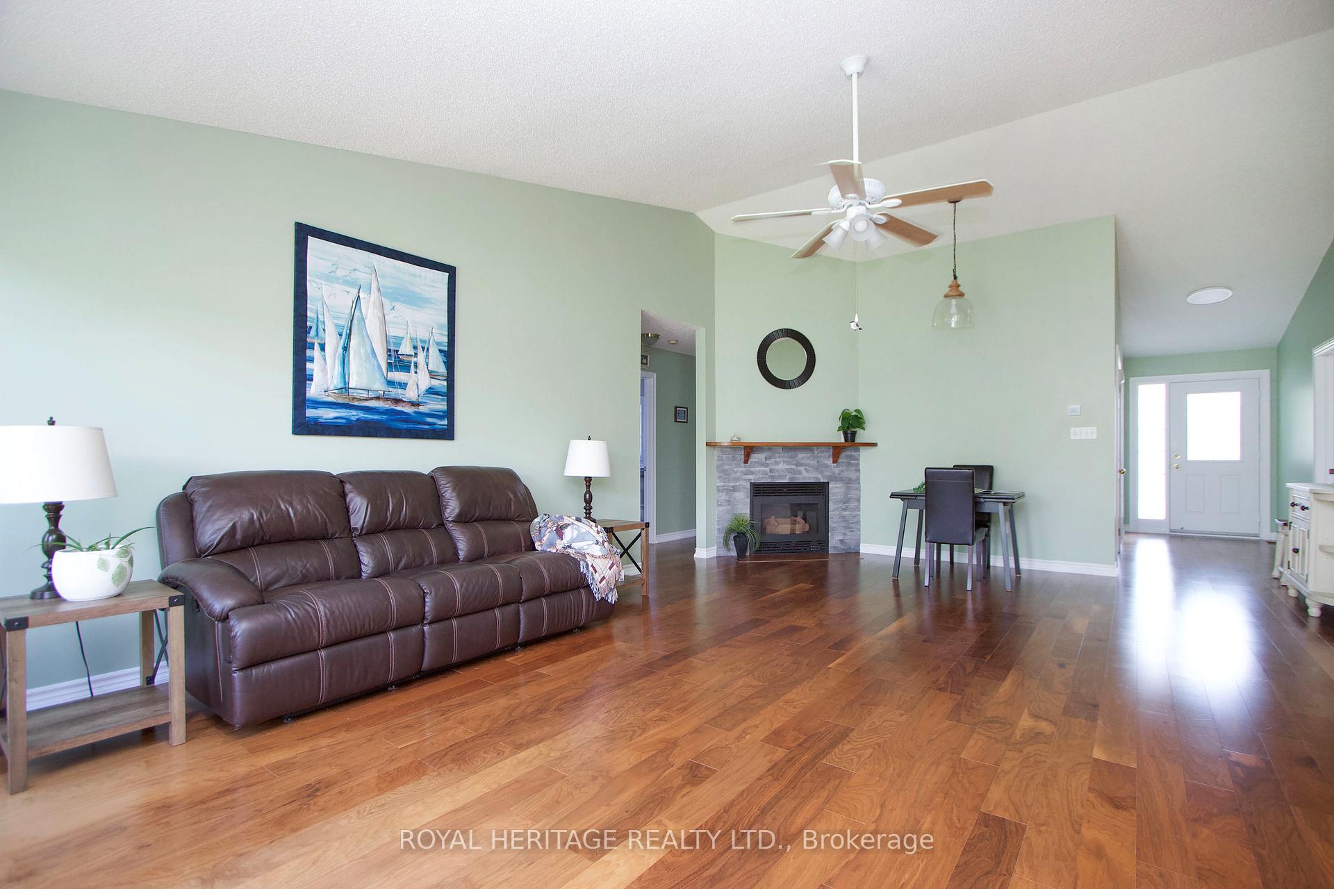Photo 27 of 17 Fairway Drive, Clarington, Newcastle — HOMEH