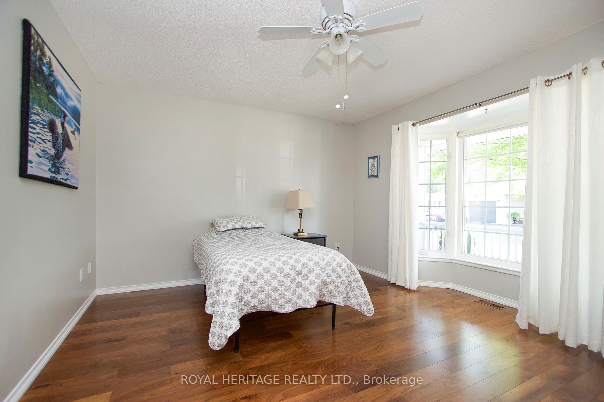 Photo 16 of 17 Fairway Drive, Clarington, Newcastle — HOMEH