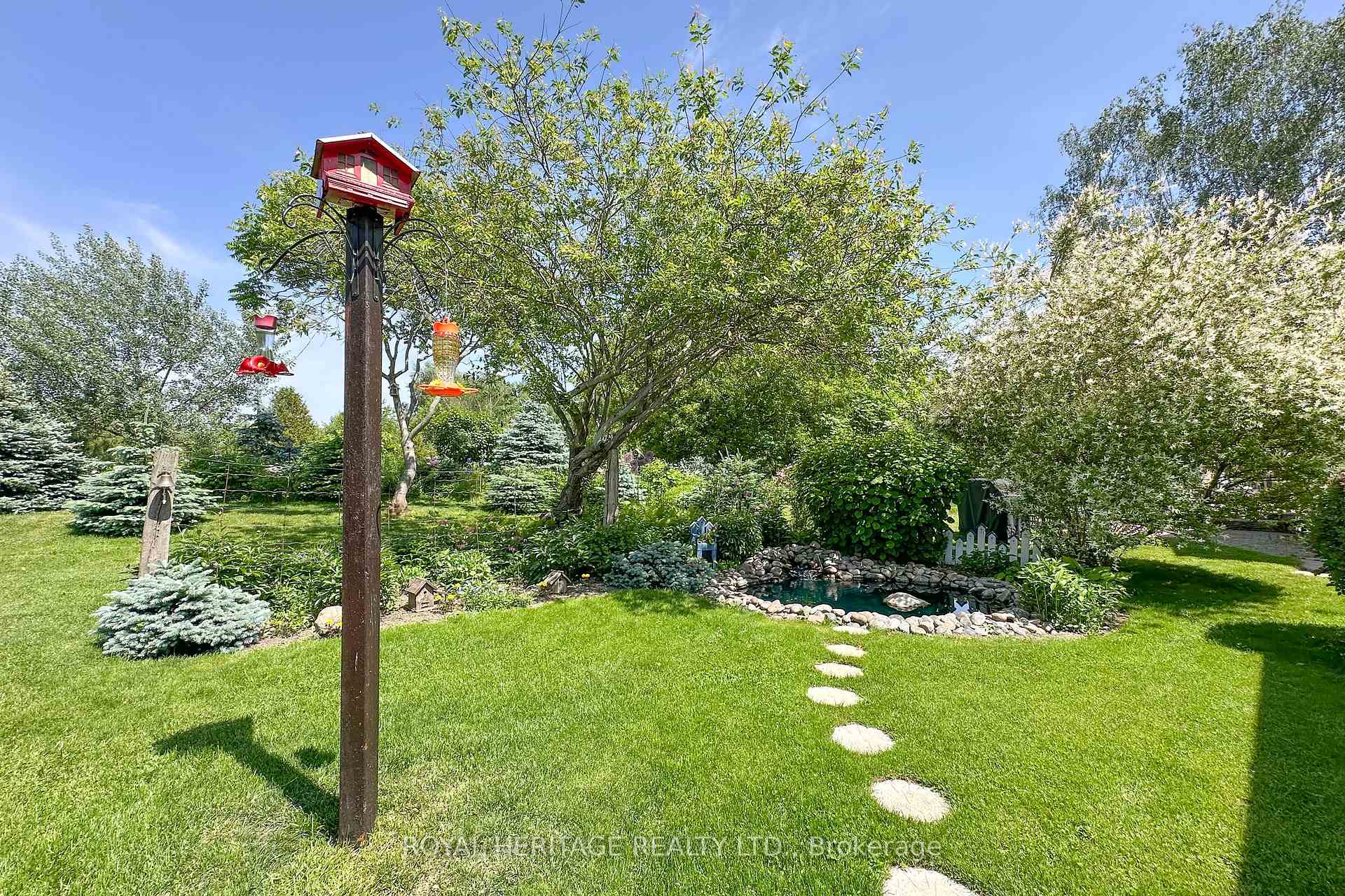 Photo 38 of 17 Fairway Drive, Clarington, Newcastle — HOMEH