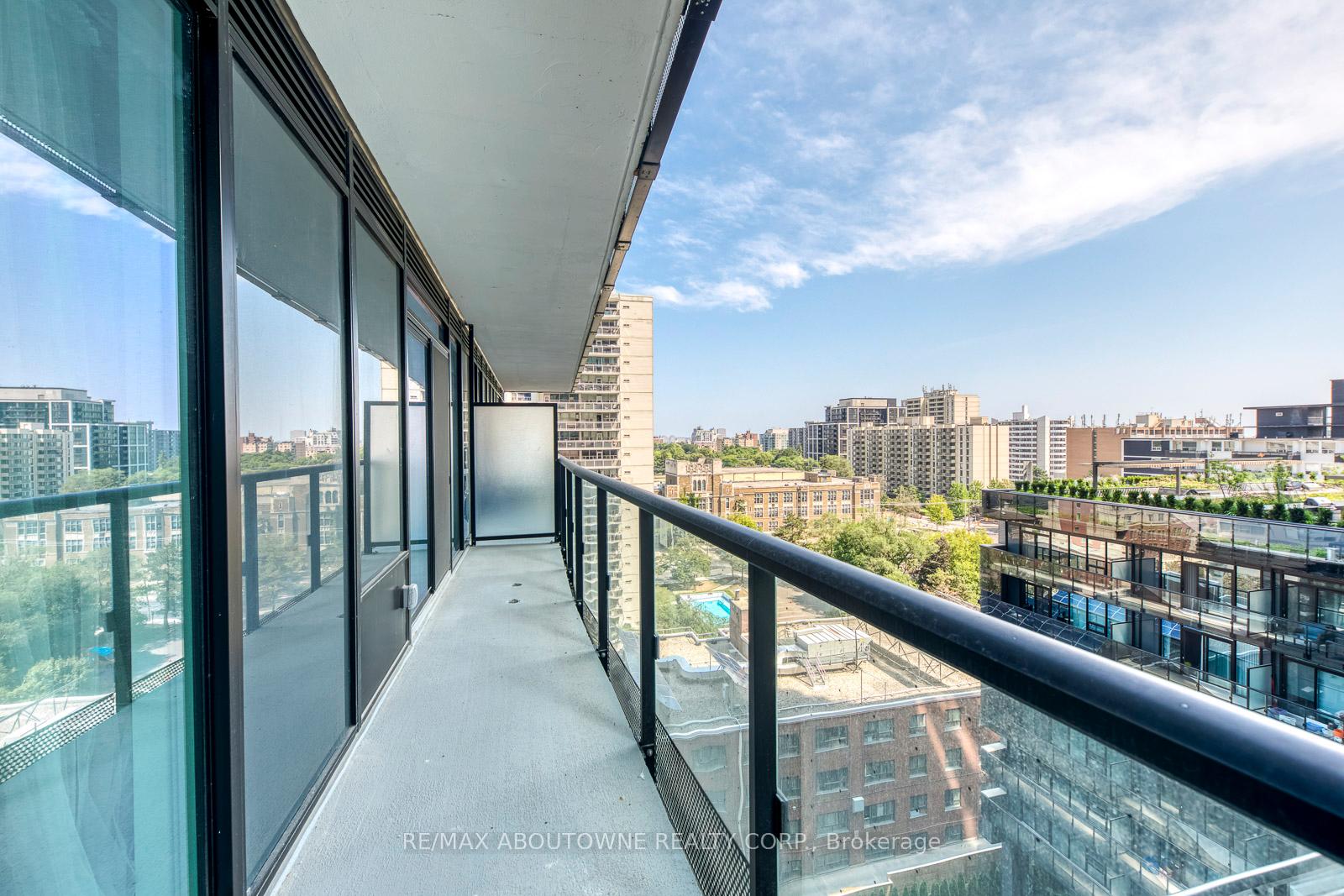 Photo 10 of Unit 1012, 117 broadway Avenue, Toronto, Mount Pleasant West — HOMEH