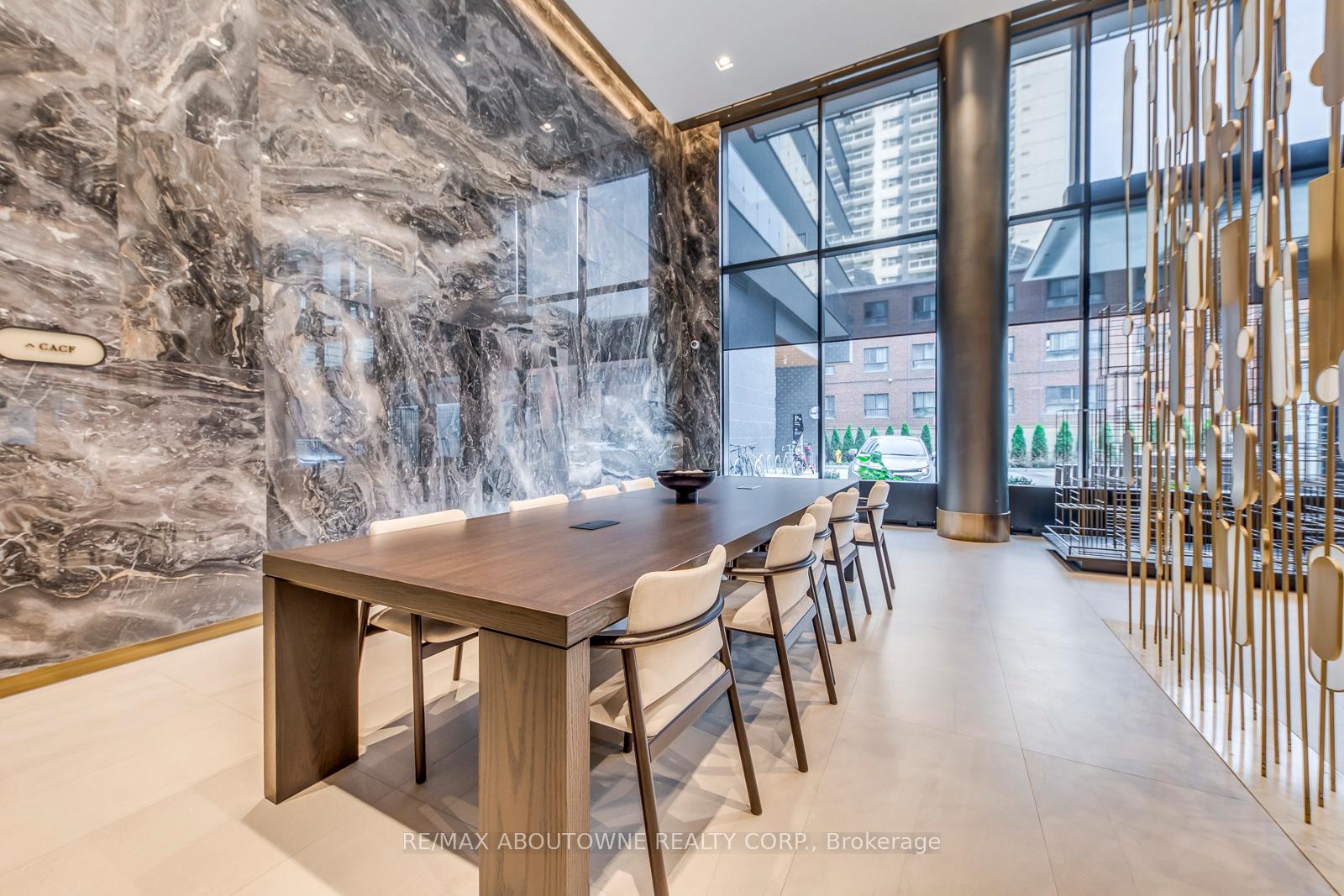 Photo 19 of Unit 1012, 117 broadway Avenue, Toronto, Mount Pleasant West — HOMEH