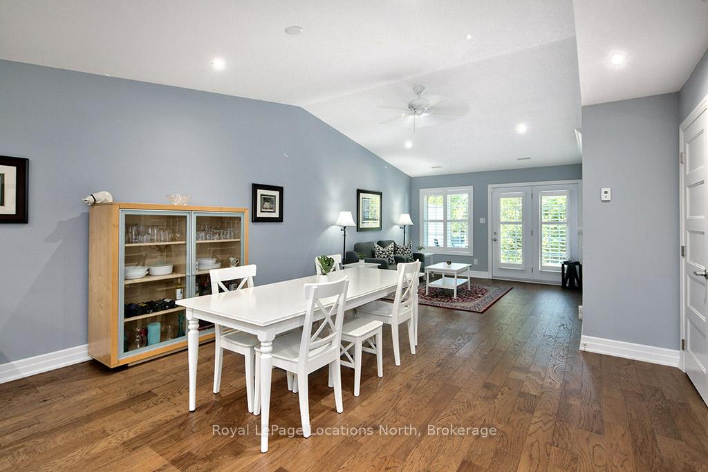 Photo 9 of 20 Chestnut Lane N, Wasaga Beach — HOMEH
