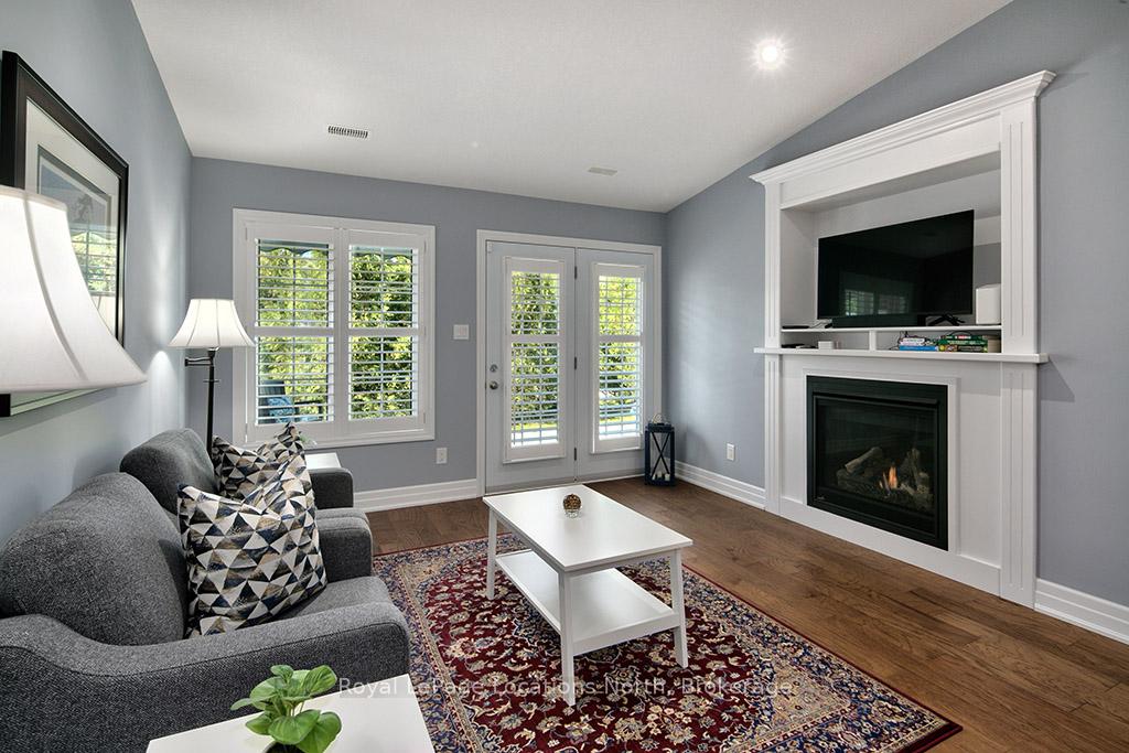 Photo 10 of 20 Chestnut Lane N, Wasaga Beach — HOMEH