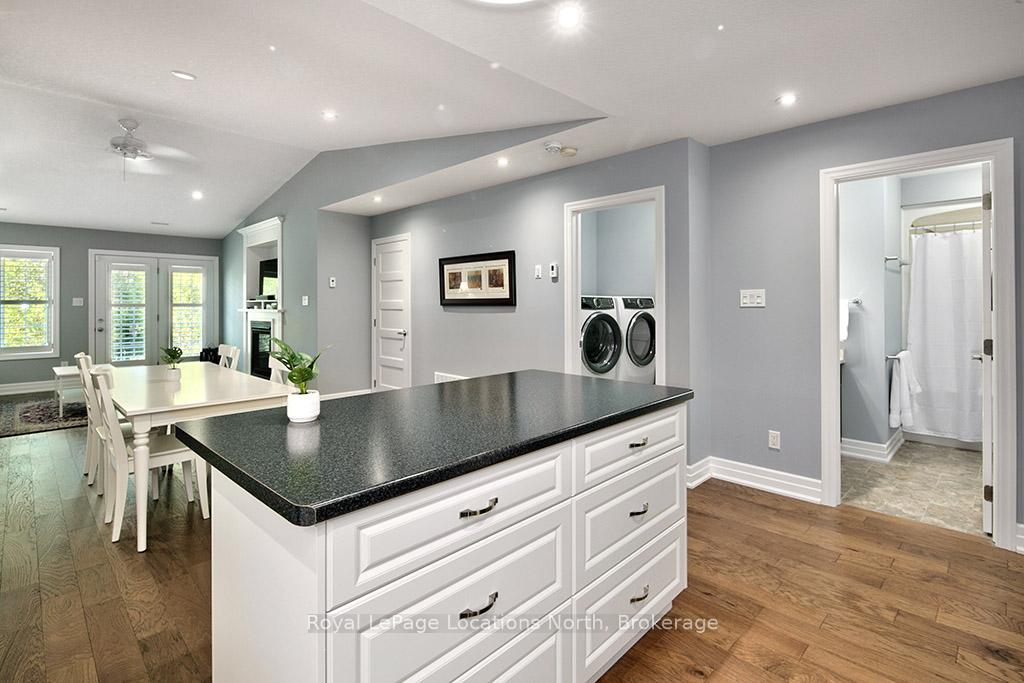 Photo 21 of 20 Chestnut Lane N, Wasaga Beach — HOMEH