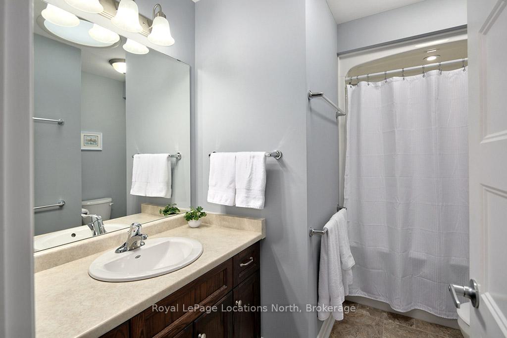 Photo 20 of 20 Chestnut Lane N, Wasaga Beach — HOMEH