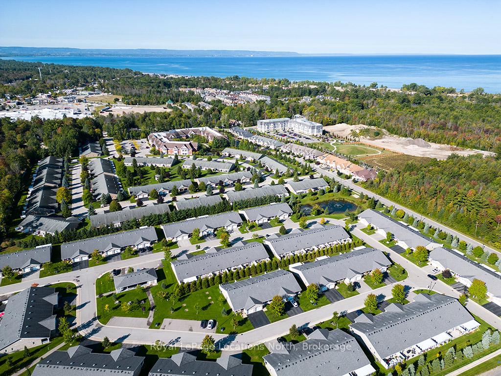 Photo 30 of 20 Chestnut Lane N, Wasaga Beach — HOMEH