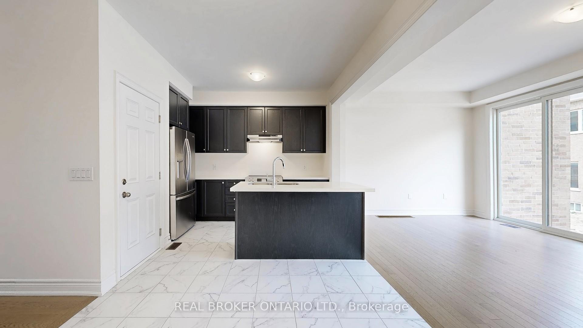 Photo 11 of 2904 Grindstone Crescent, Pickering, Rural Pickering — HOMEH