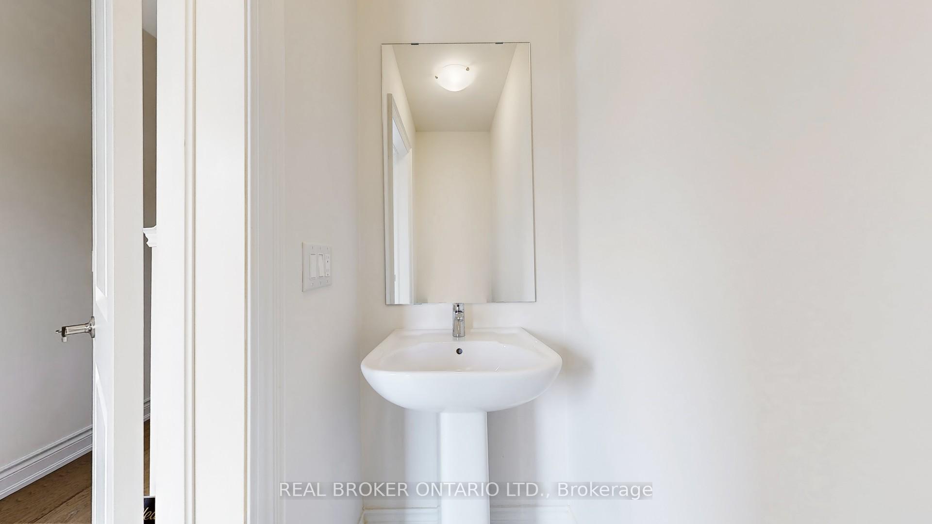 Photo 14 of 2904 Grindstone Crescent, Pickering, Rural Pickering — HOMEH