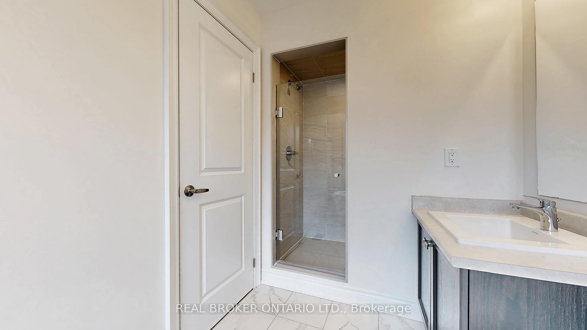 Photo 18 of 2904 Grindstone Crescent, Pickering, Rural Pickering — HOMEH