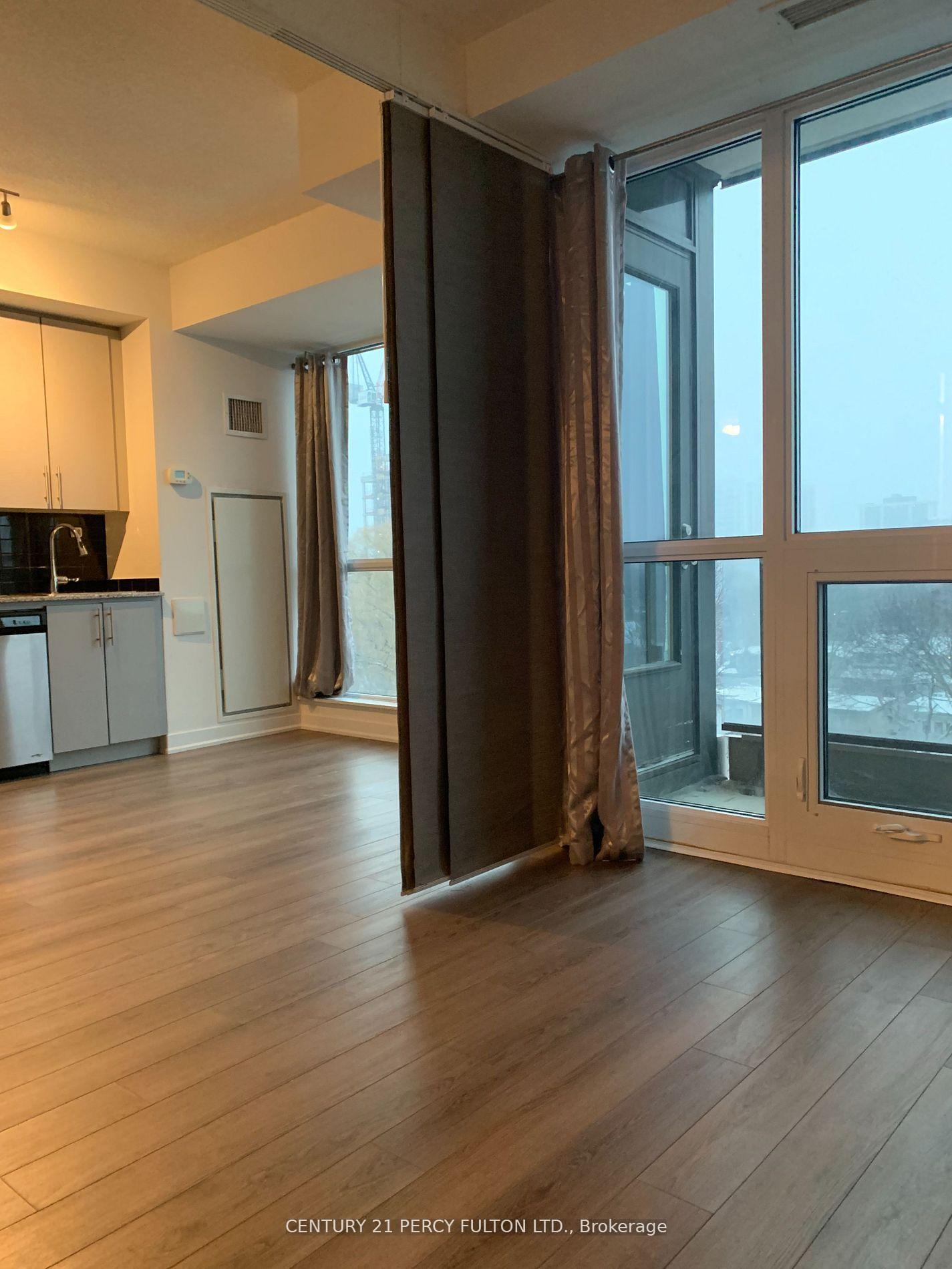 Photo 6 of Unit 706, 60 Berwick Avenue, Toronto, Yonge-Eglinton — HOMEH