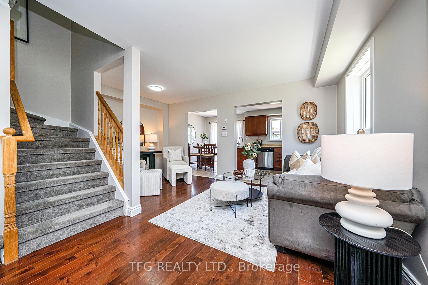 Photo 7 of 165 Scottsdale Drive, Clarington, Bowmanville — HOMEH
